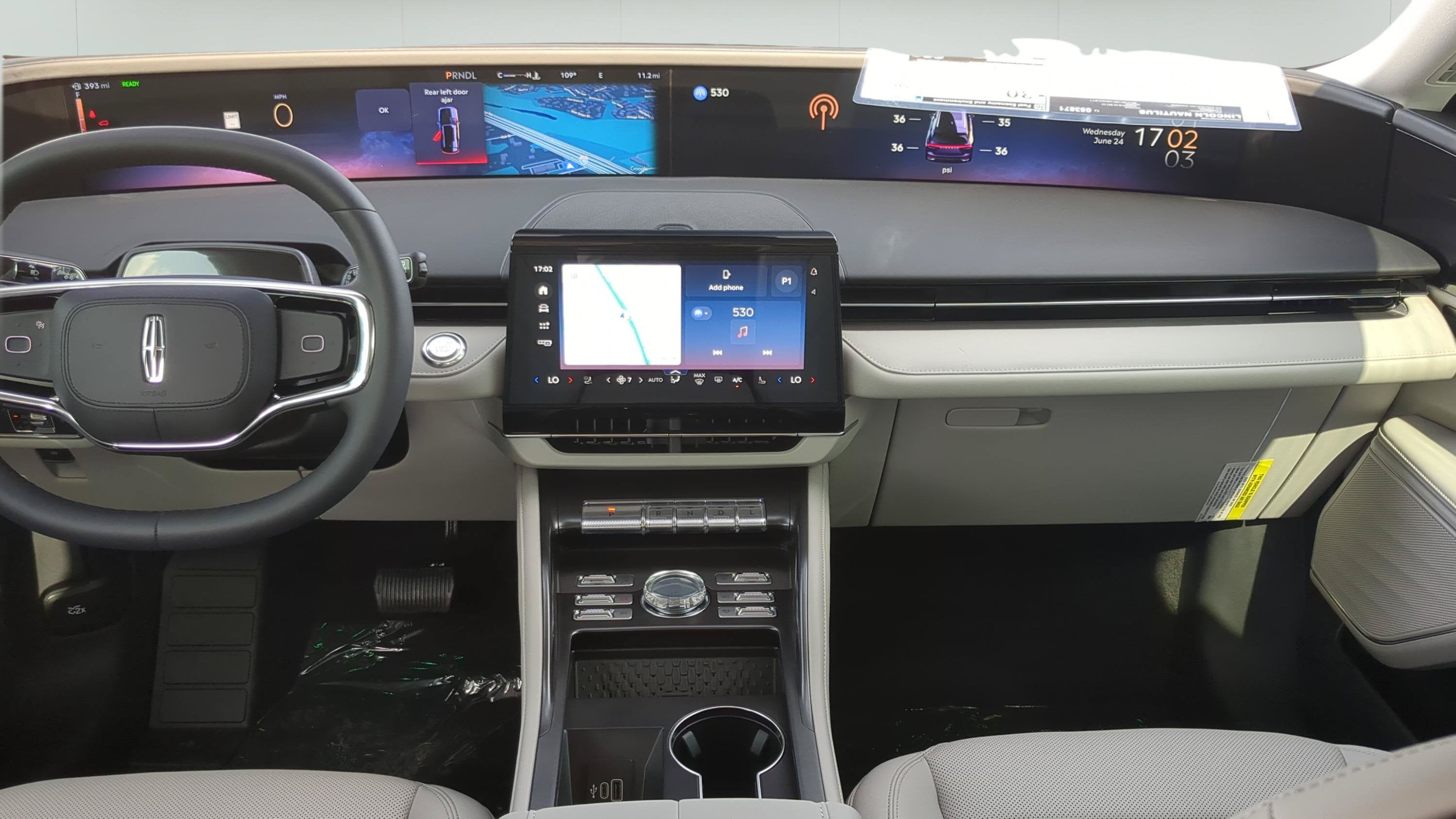 2026 Lincoln Nautilus Premiere Hybrid