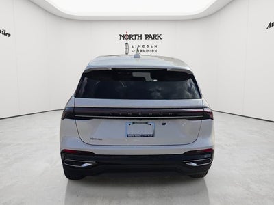 2026 Lincoln Nautilus Premiere Hybrid