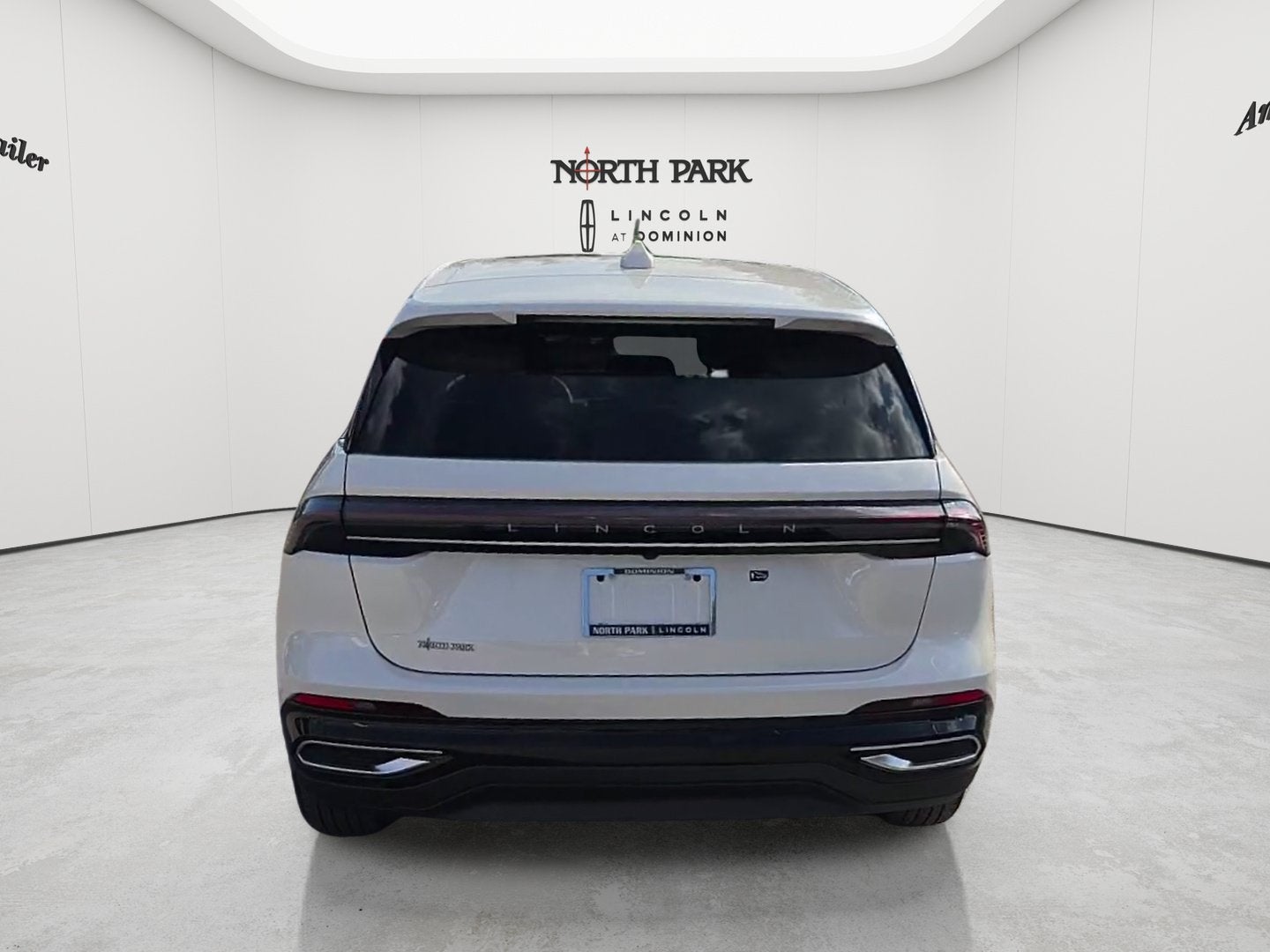 2026 Lincoln Nautilus Premiere Hybrid