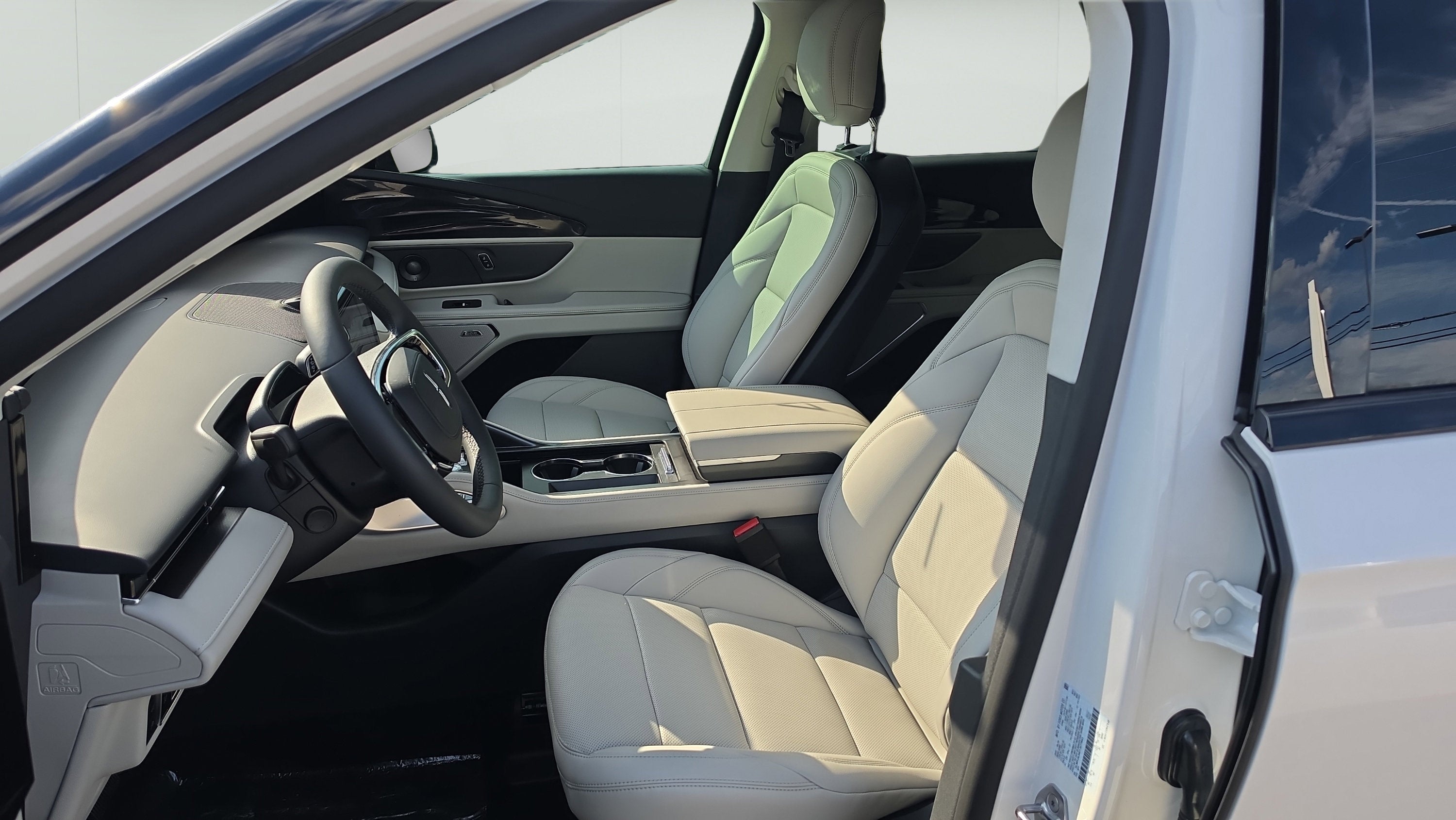 2026 Lincoln Nautilus Premiere Hybrid