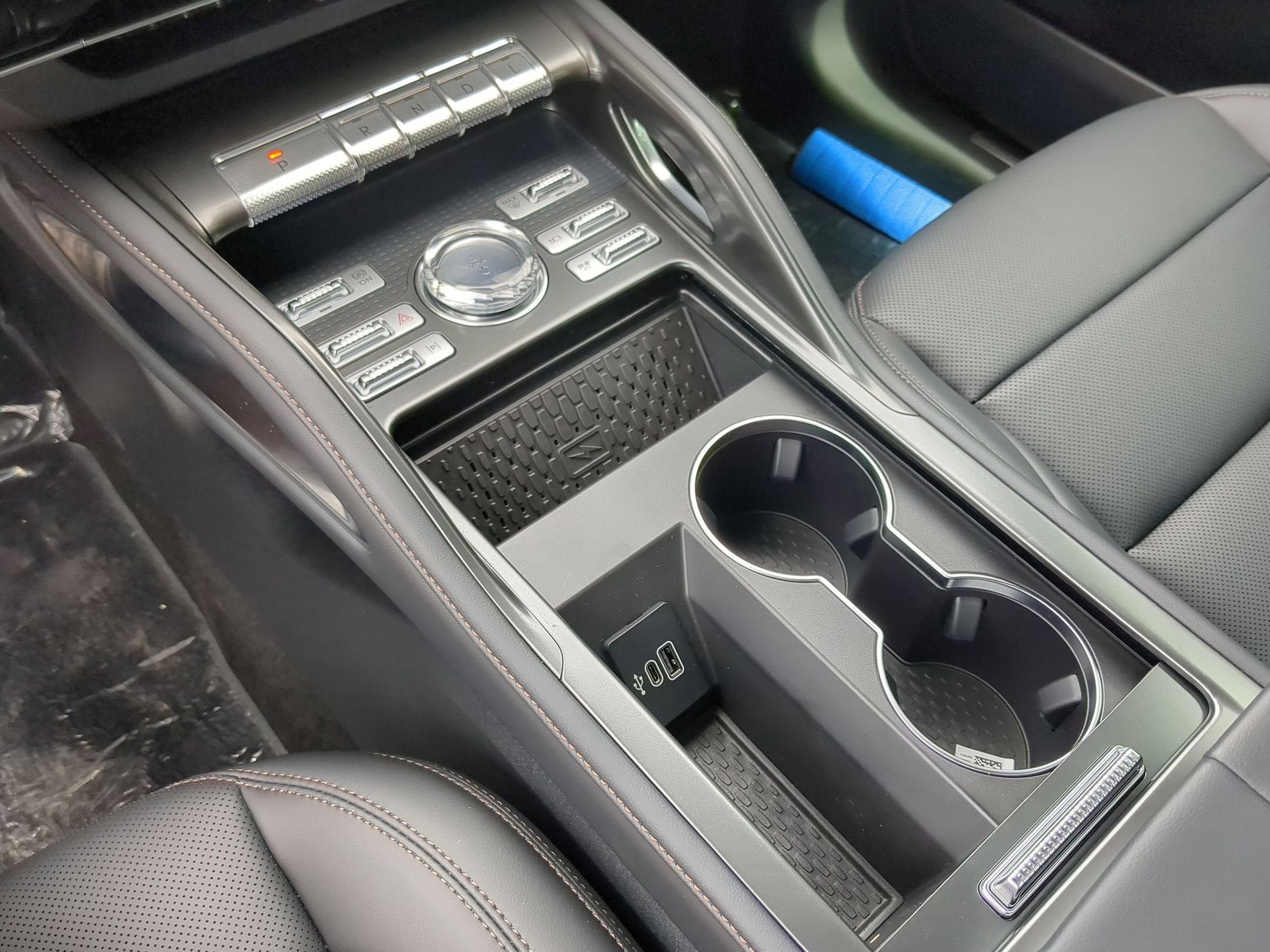 2025 Lincoln Nautilus Premiere Hybrid