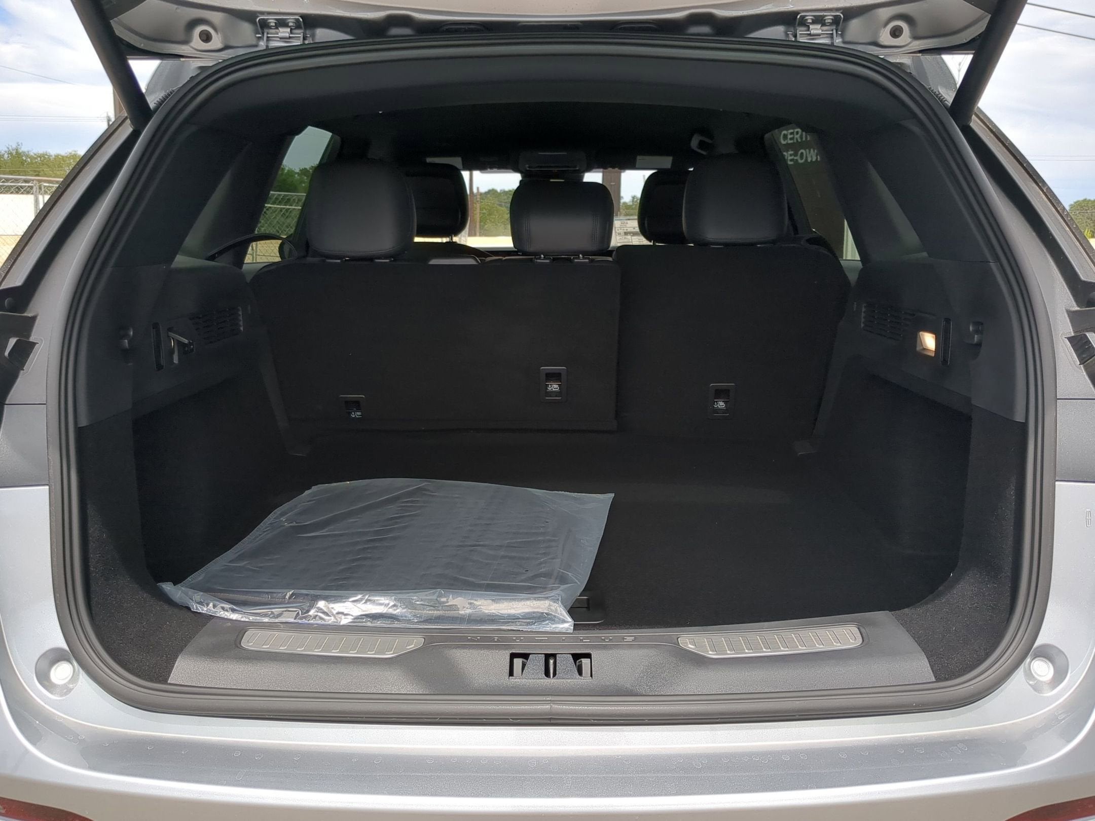 2025 Lincoln Nautilus Premiere Hybrid