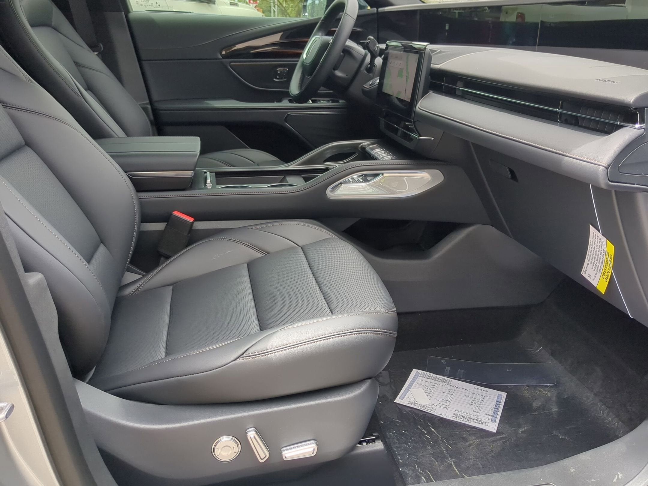 2025 Lincoln Nautilus Premiere Hybrid