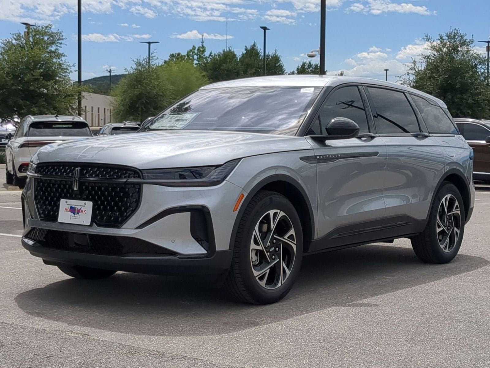 2025 Lincoln Nautilus Premiere Hybrid