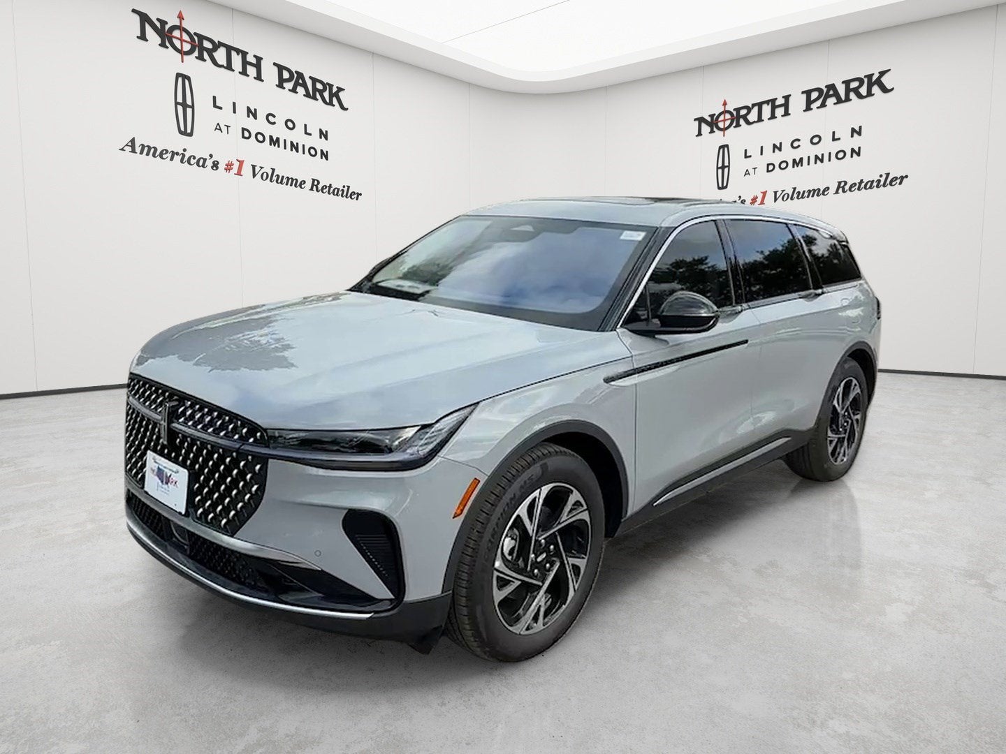 2026 Lincoln Nautilus Premiere Hybrid