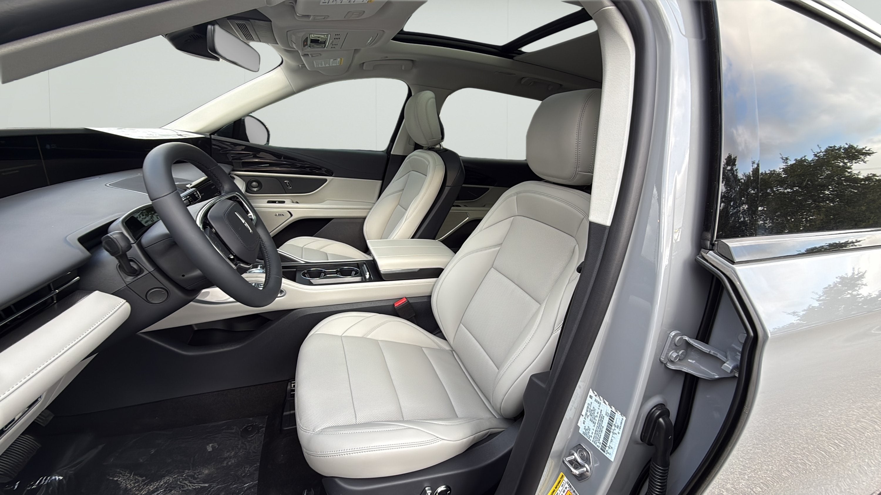2026 Lincoln Nautilus Premiere Hybrid