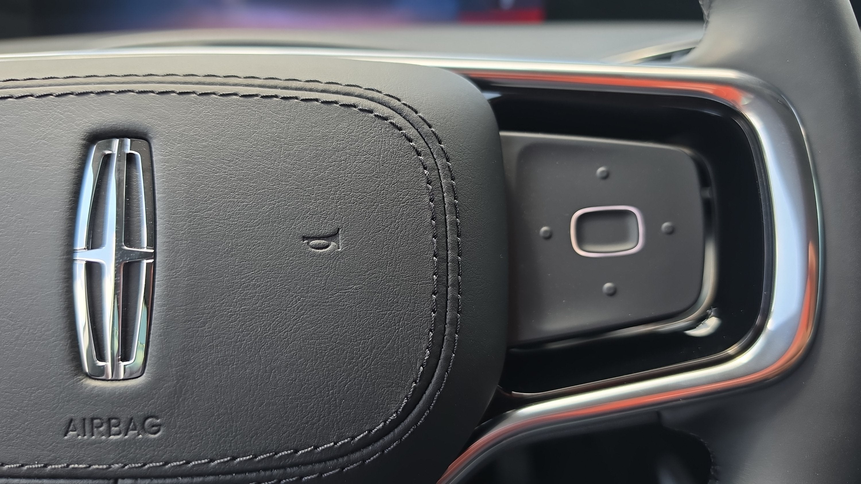 2026 Lincoln Nautilus Premiere Hybrid