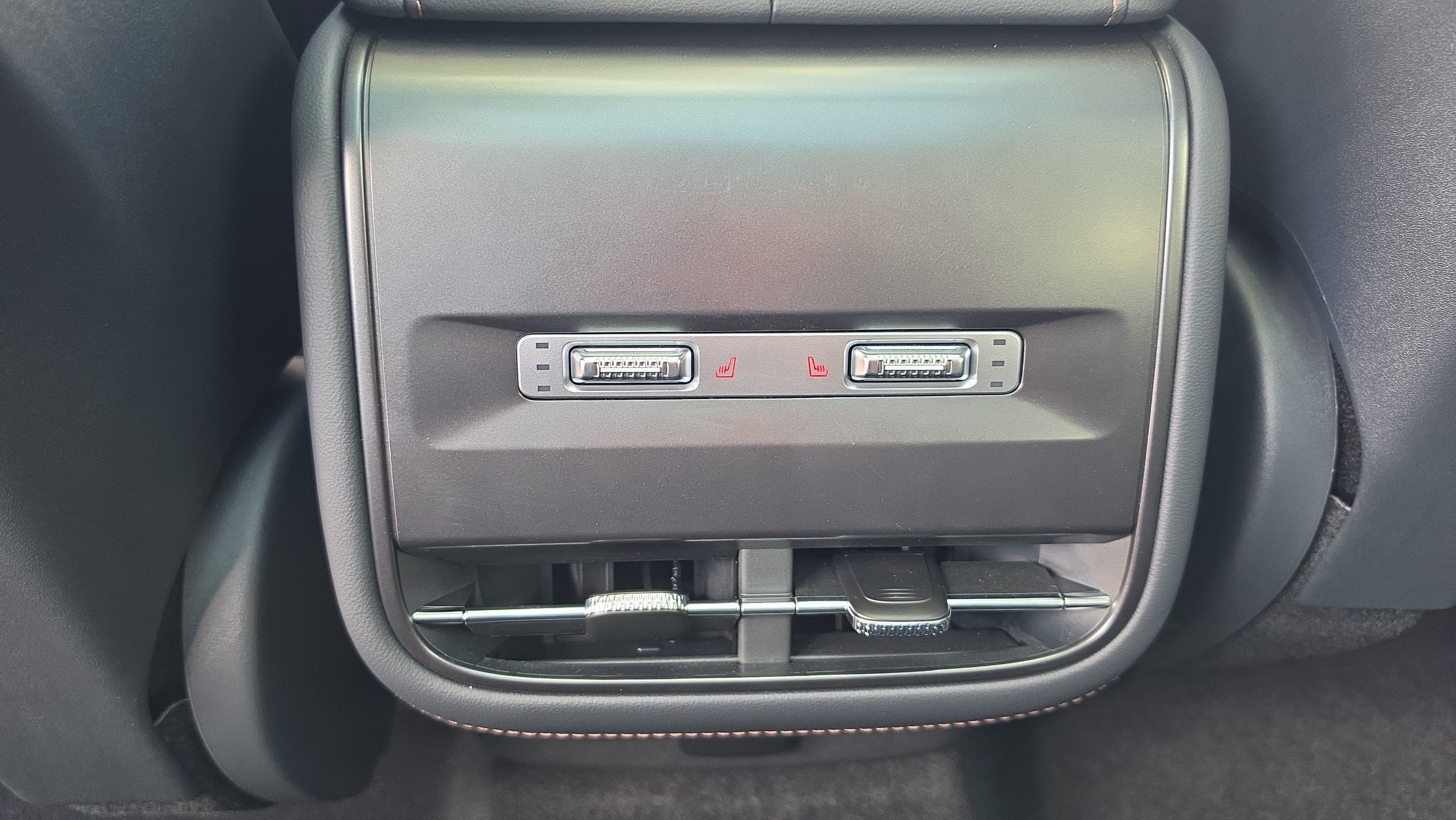 2026 Lincoln Nautilus Premiere Hybrid