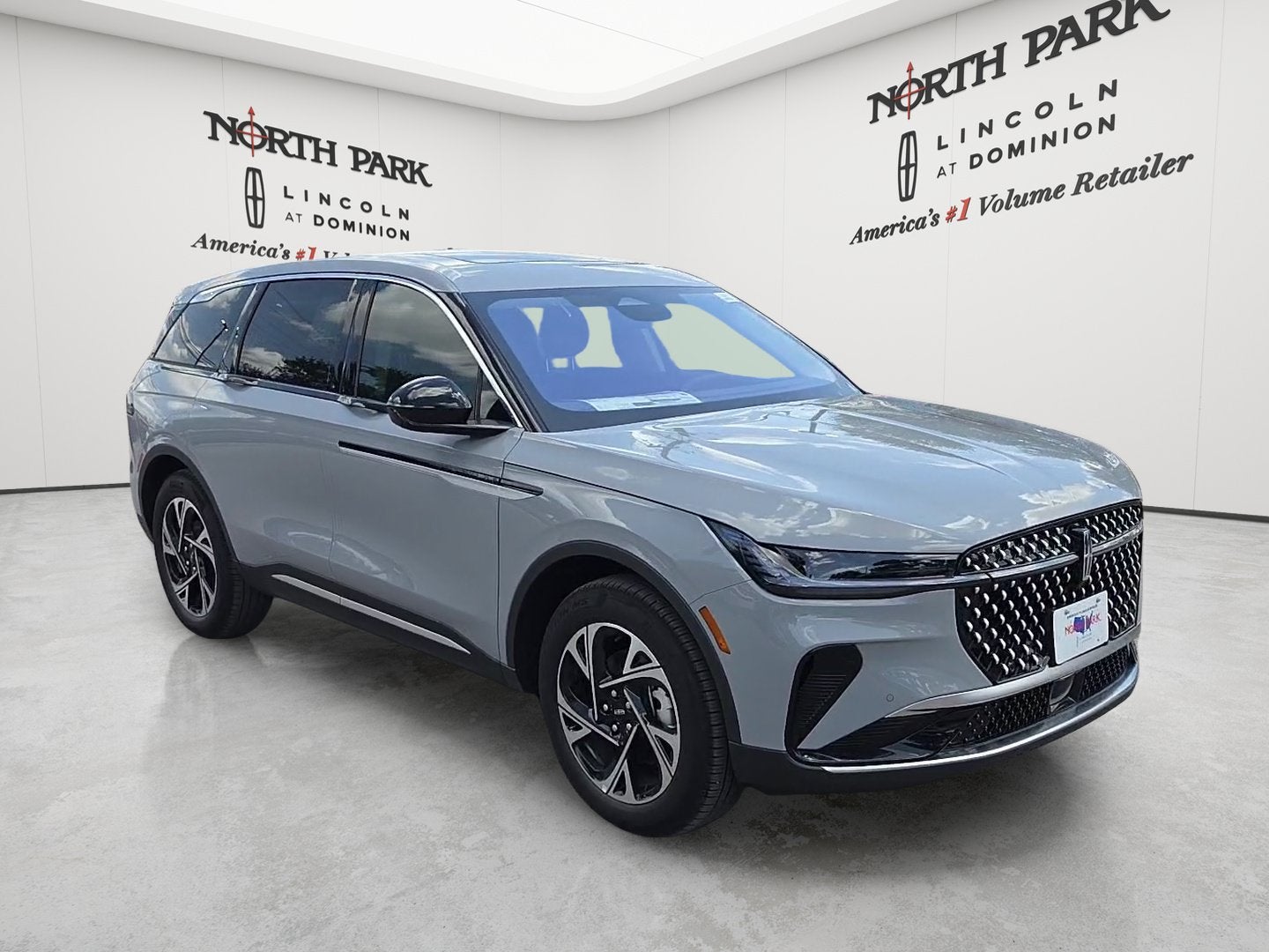 2026 Lincoln Nautilus Premiere Hybrid