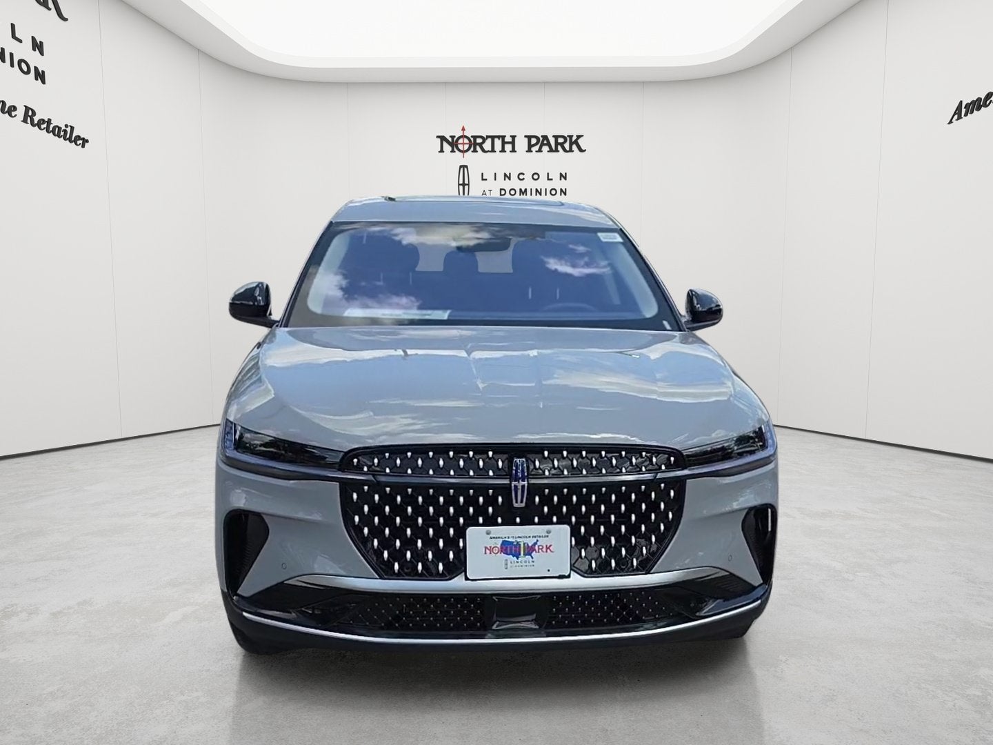 2026 Lincoln Nautilus Premiere Hybrid