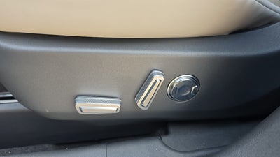 2026 Lincoln Nautilus Premiere Hybrid