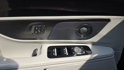 2026 Lincoln Nautilus Premiere Hybrid
