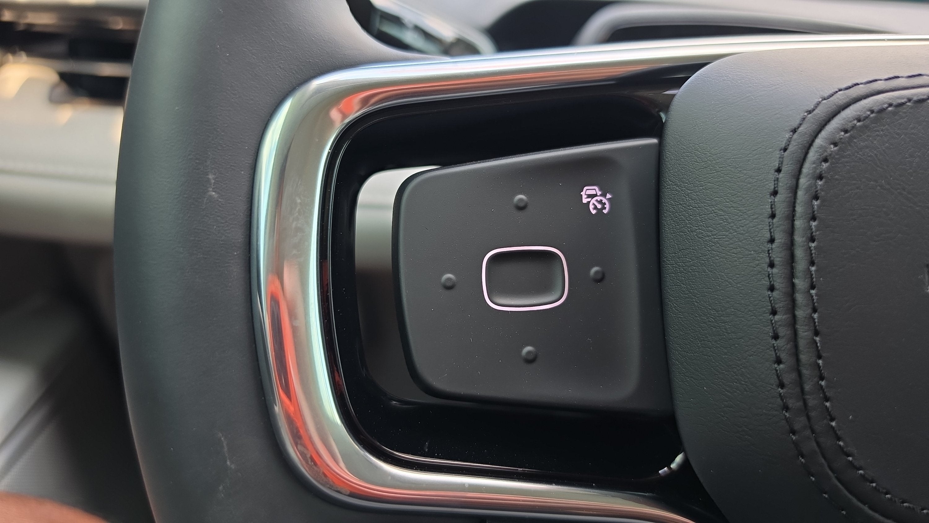 2026 Lincoln Nautilus Premiere Hybrid
