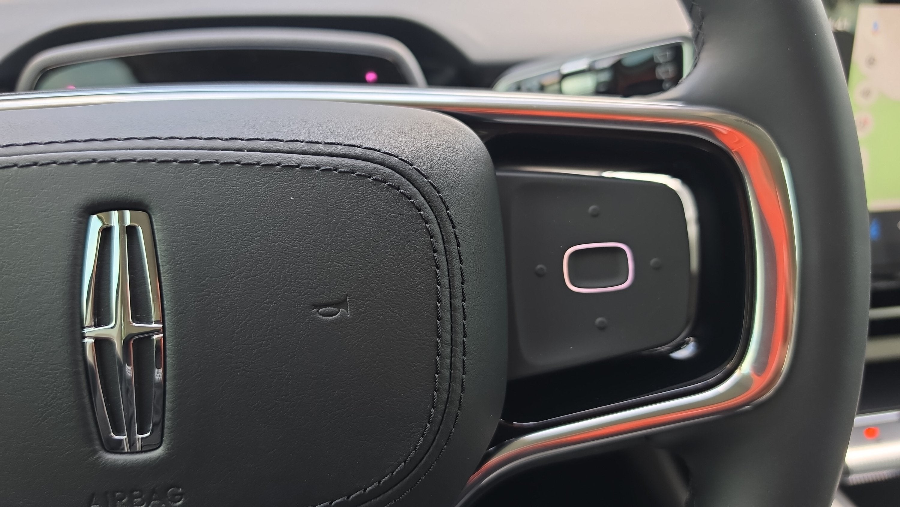2026 Lincoln Nautilus Premiere Hybrid
