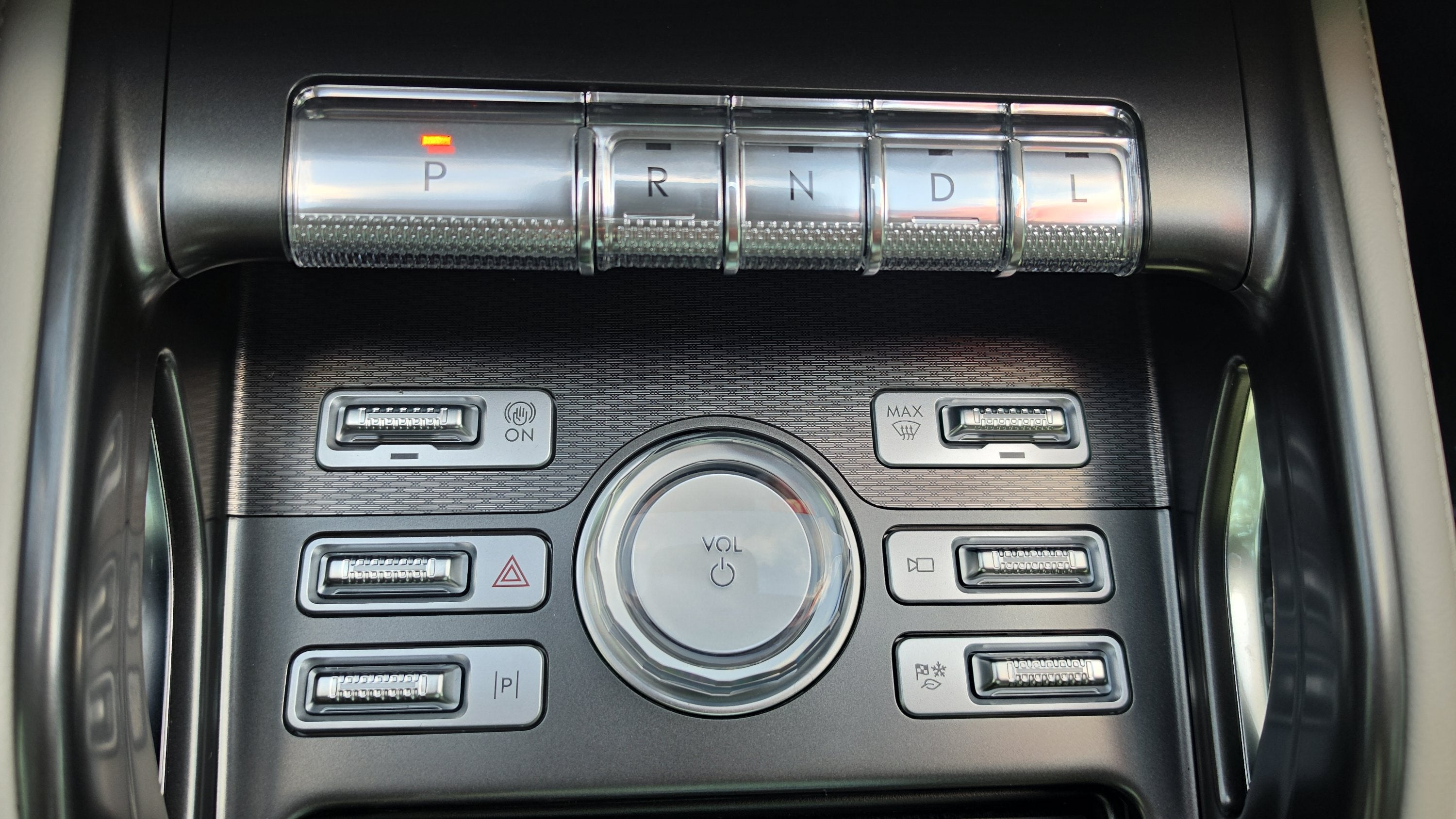 2026 Lincoln Nautilus Premiere Hybrid