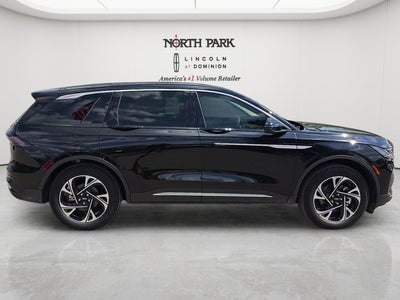 2026 Lincoln Nautilus Premiere Hybrid
