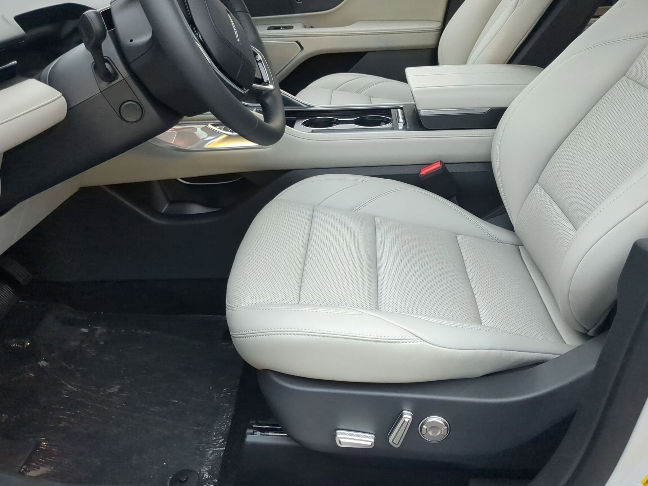 2026 Lincoln Nautilus Premiere Hybrid