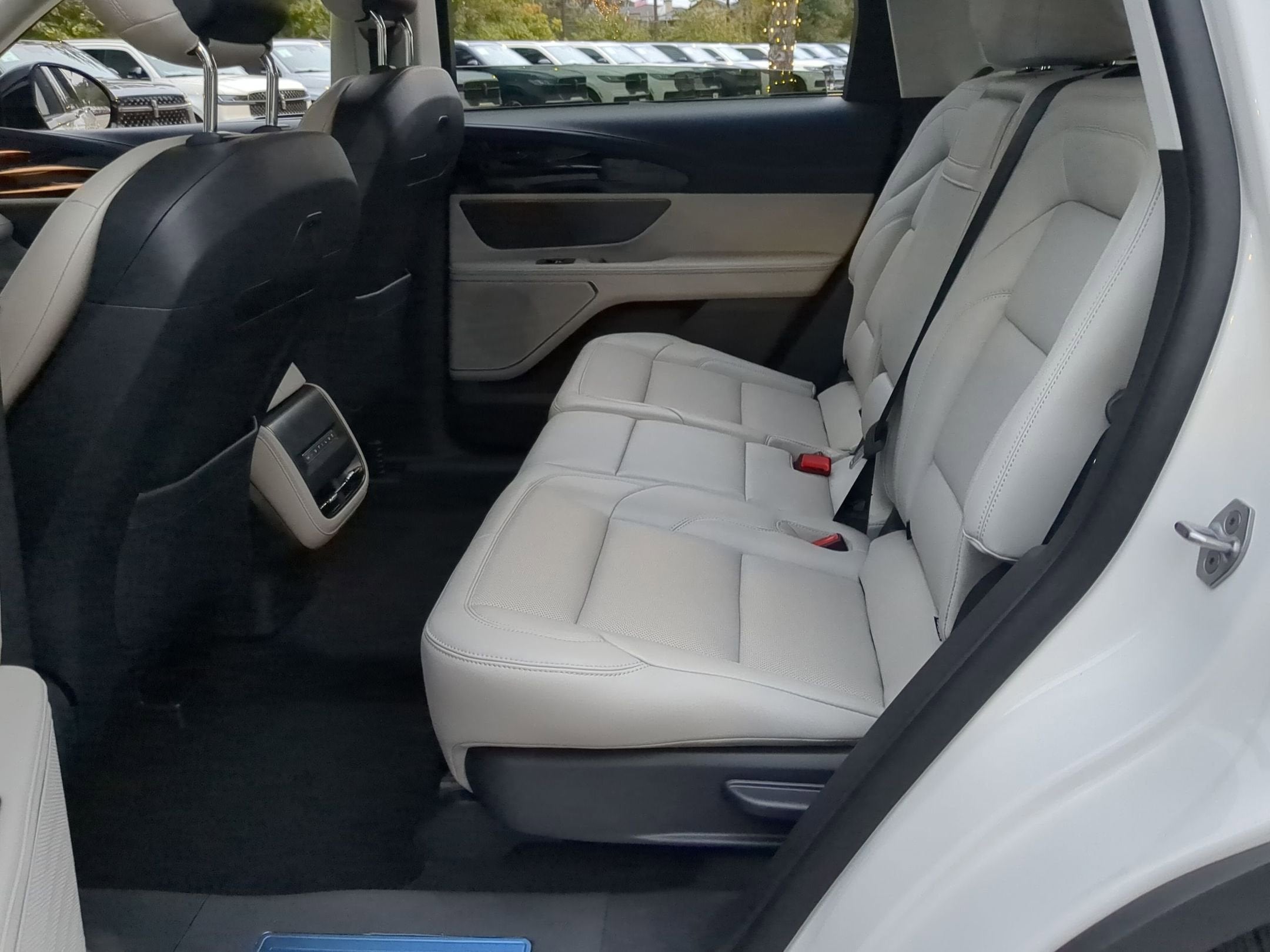 2026 Lincoln Nautilus Premiere Hybrid