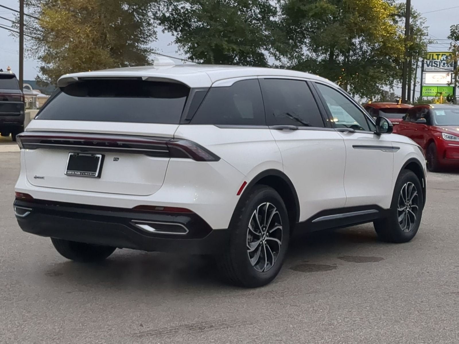 2026 Lincoln Nautilus Premiere Hybrid