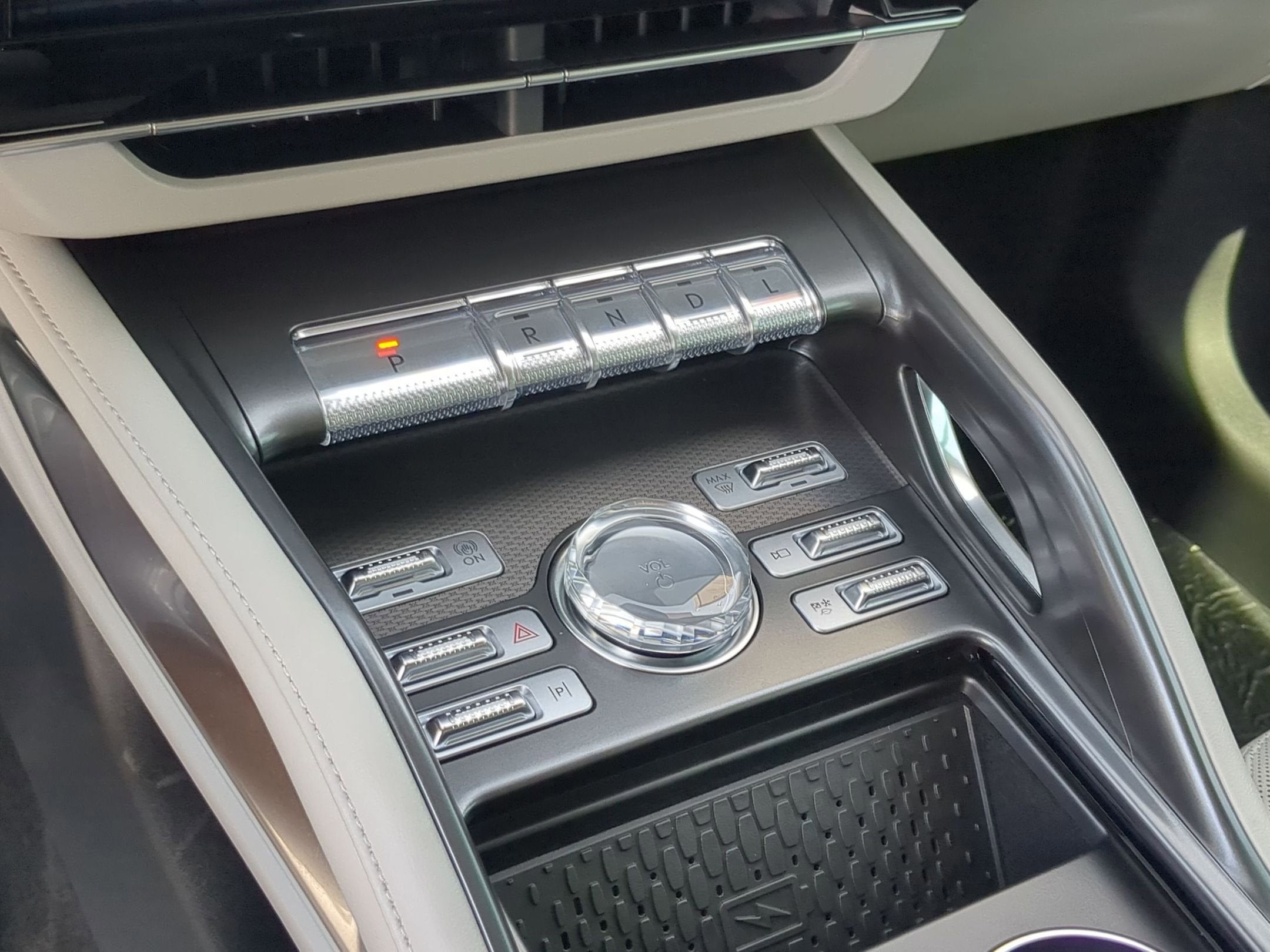 2026 Lincoln Nautilus Premiere Hybrid