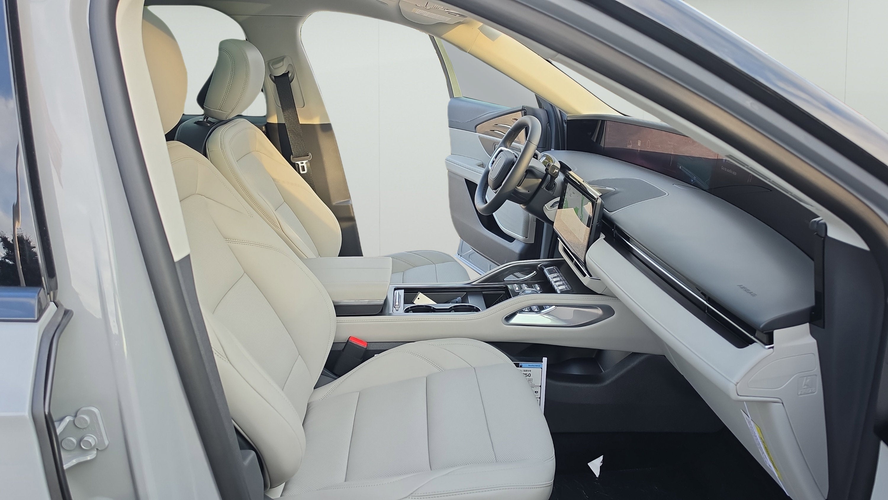 2026 Lincoln Nautilus Premiere Hybrid