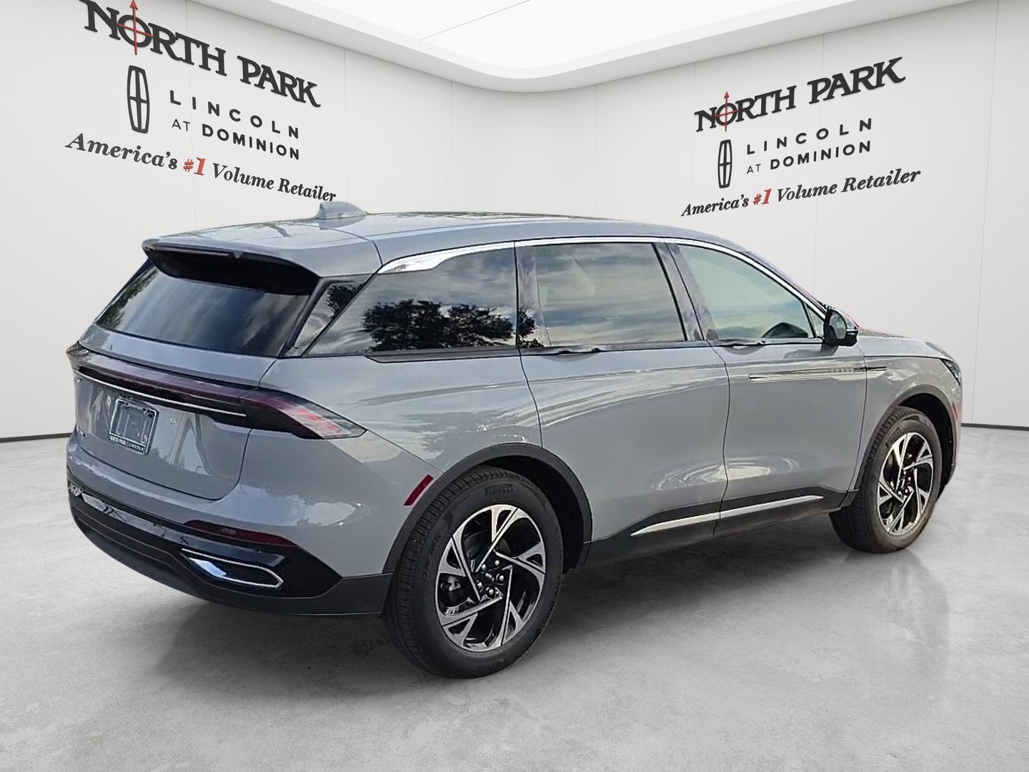 2026 Lincoln Nautilus Premiere Hybrid