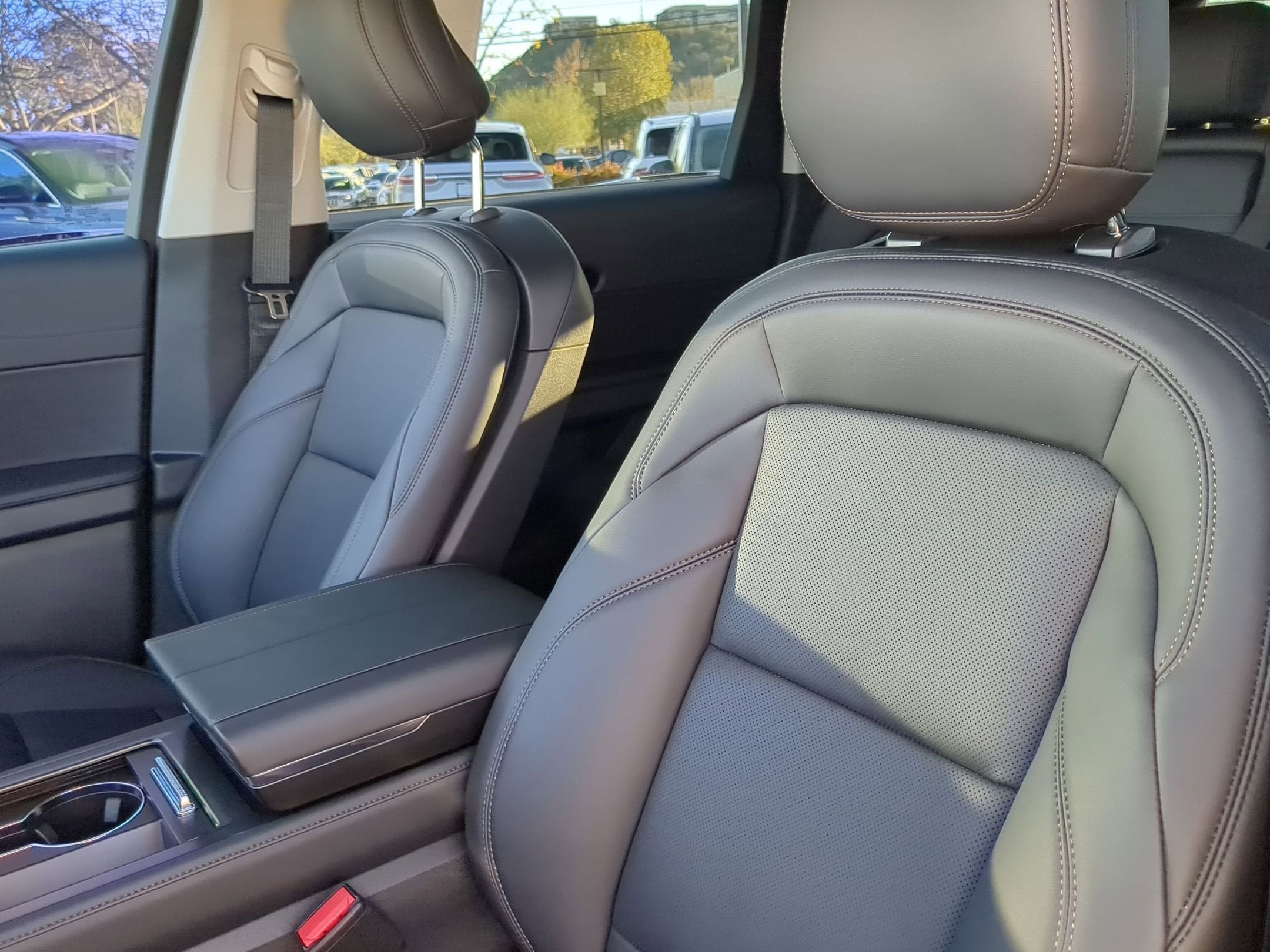 2026 Lincoln Nautilus Premiere Hybrid