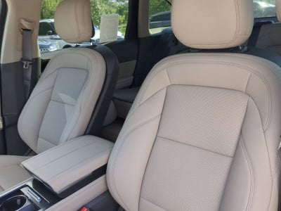 2025 Lincoln Nautilus Premiere Hybrid