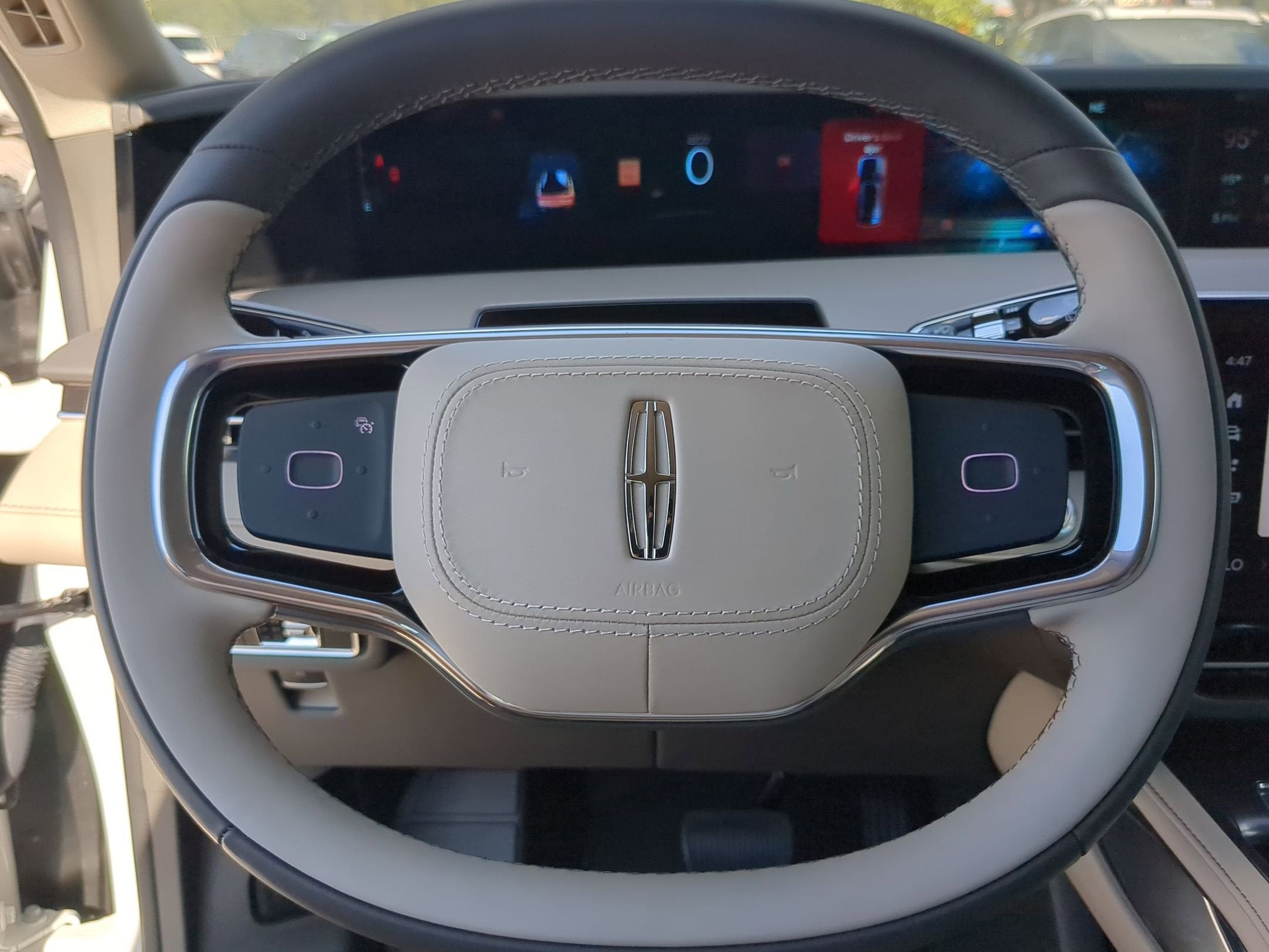 2025 Lincoln Nautilus Premiere Hybrid