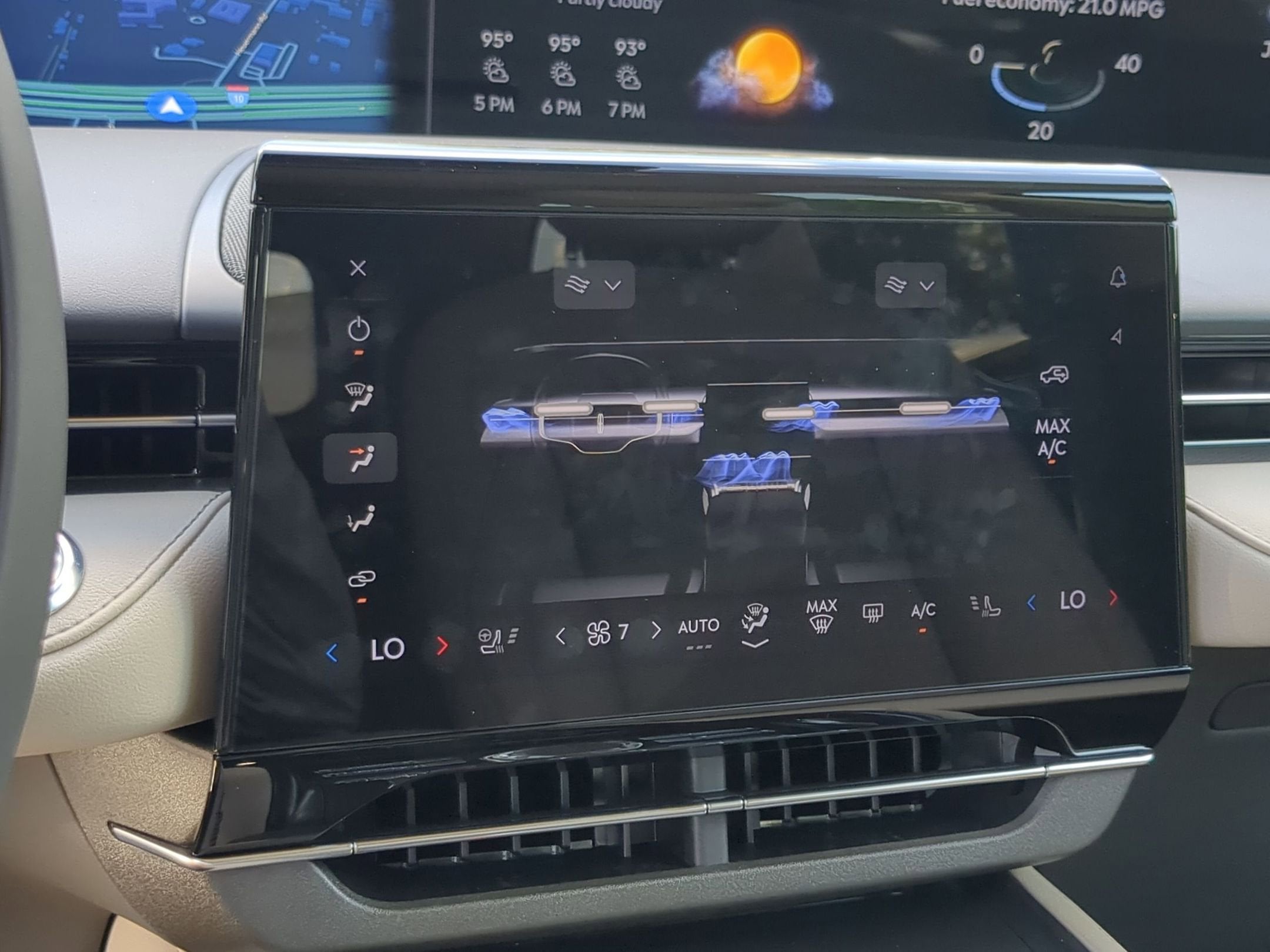 2025 Lincoln Nautilus Premiere Hybrid