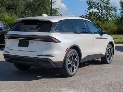 2025 Lincoln Nautilus Premiere Hybrid