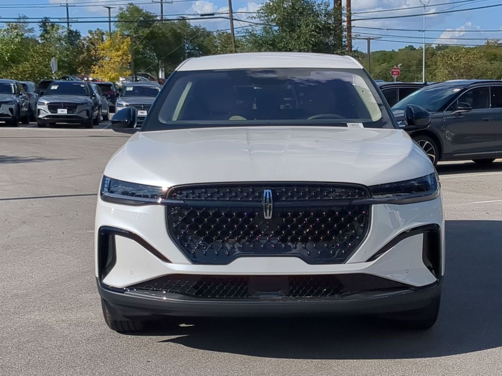 2025 Lincoln Nautilus Premiere Hybrid
