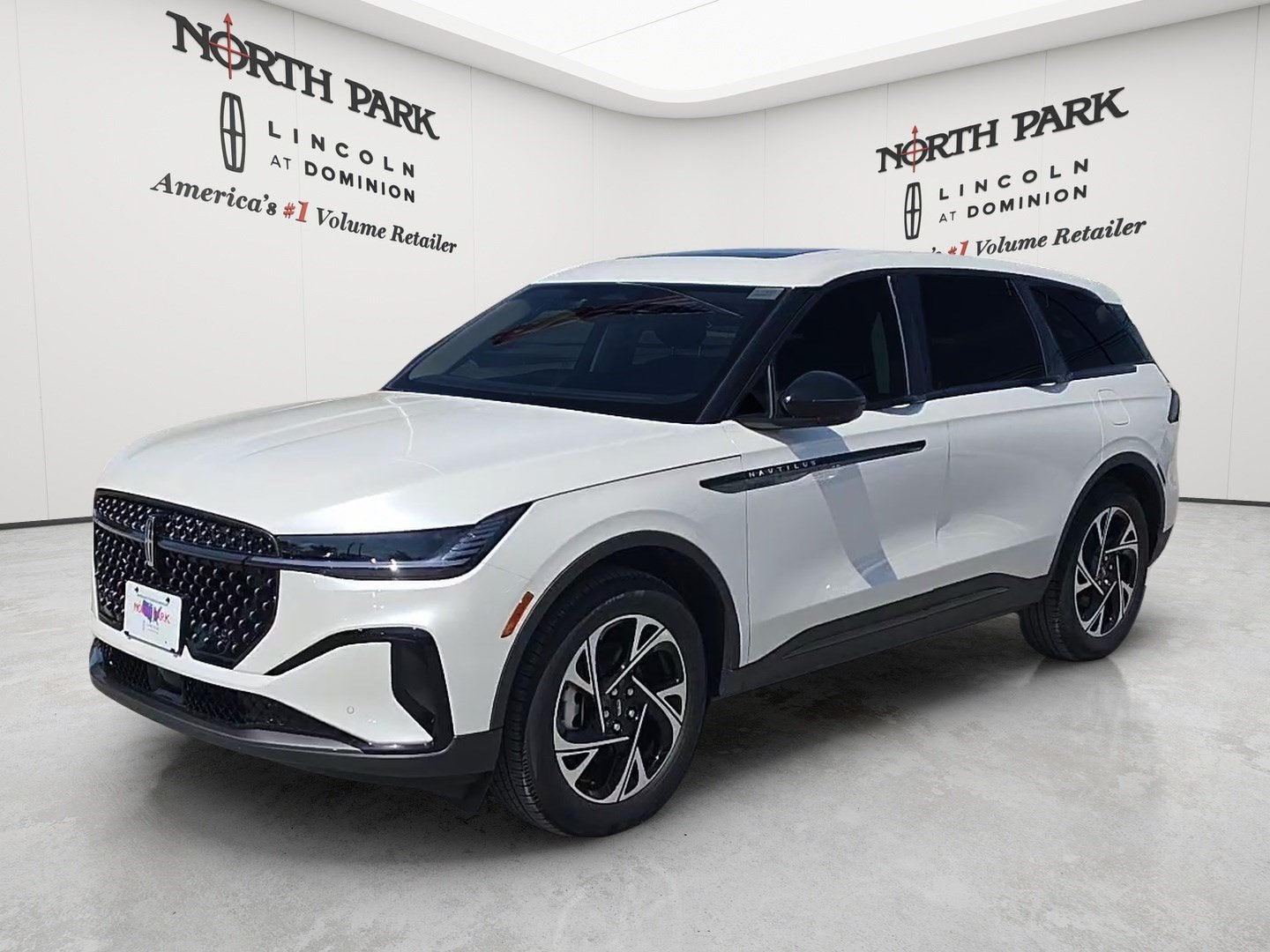 2026 Lincoln Nautilus Premiere Hybrid