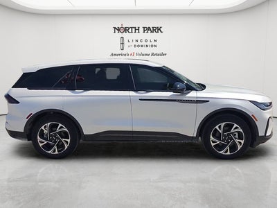 2026 Lincoln Nautilus Premiere Hybrid