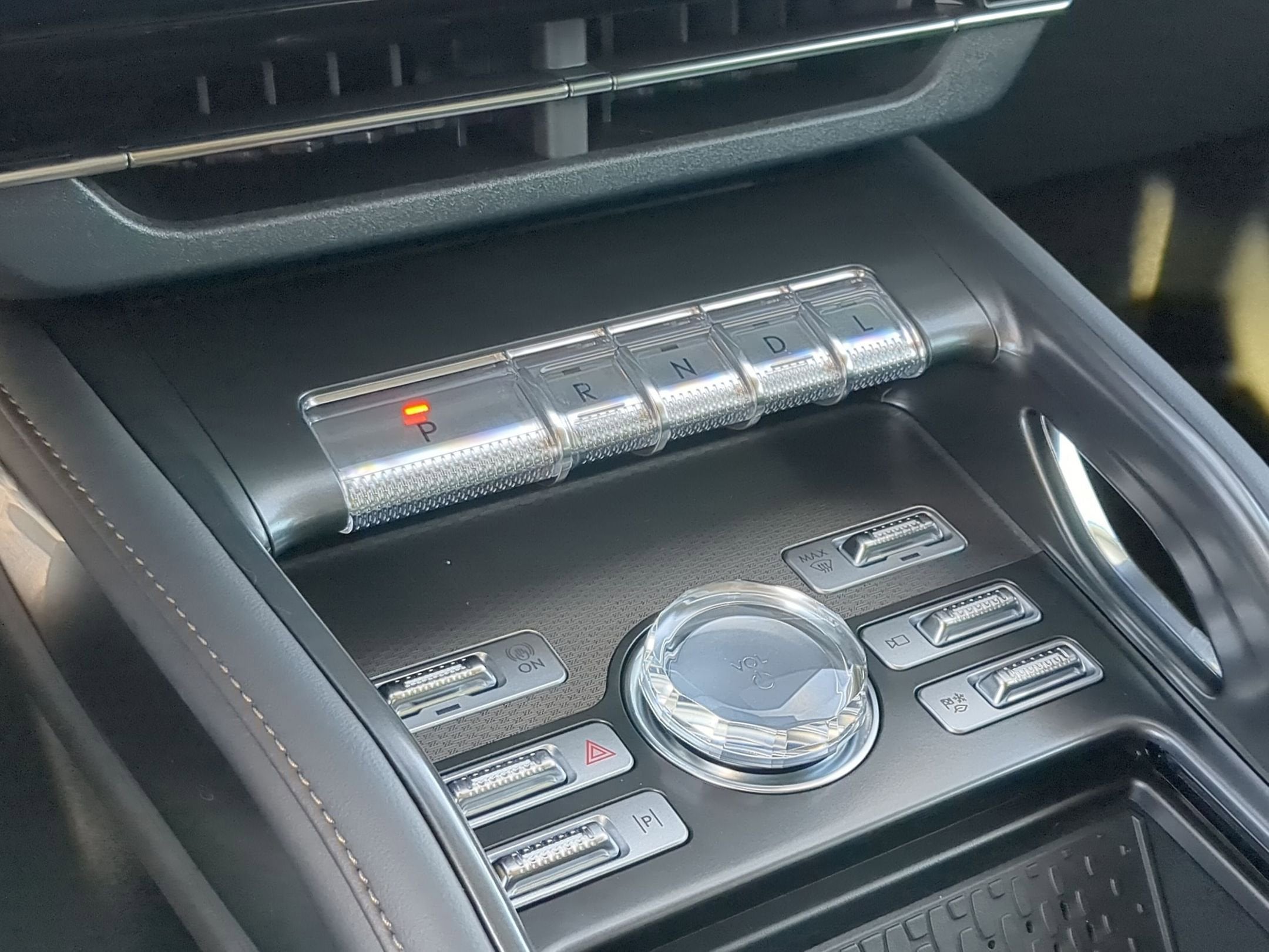 2026 Lincoln Nautilus Premiere Hybrid