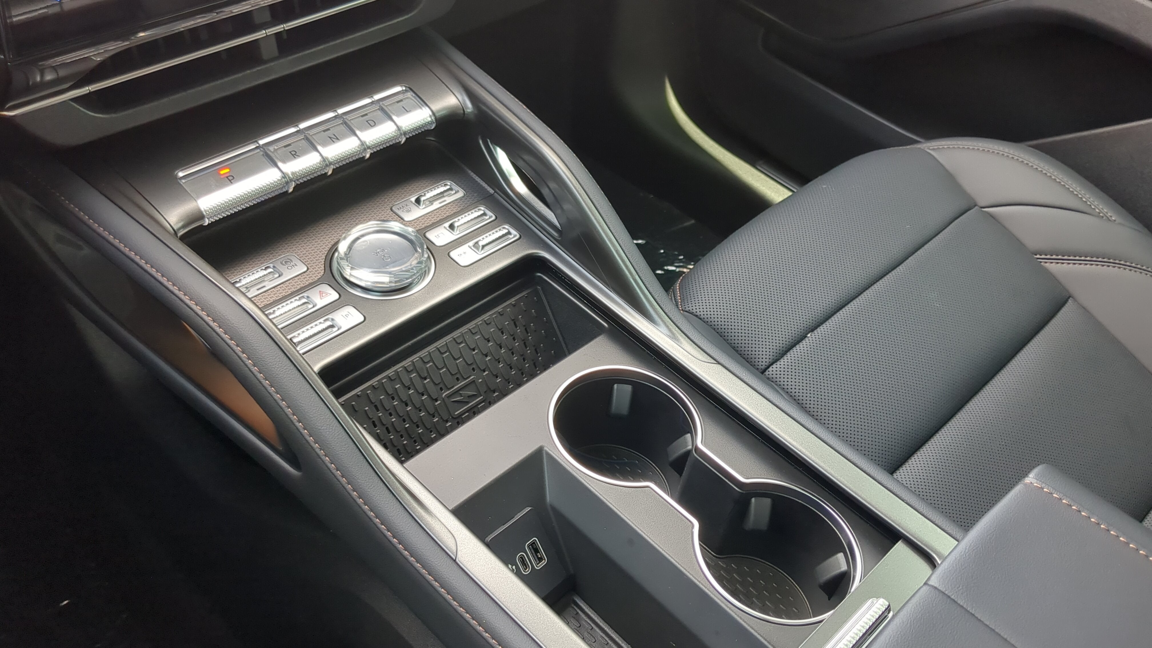 2026 Lincoln Nautilus Premiere Hybrid