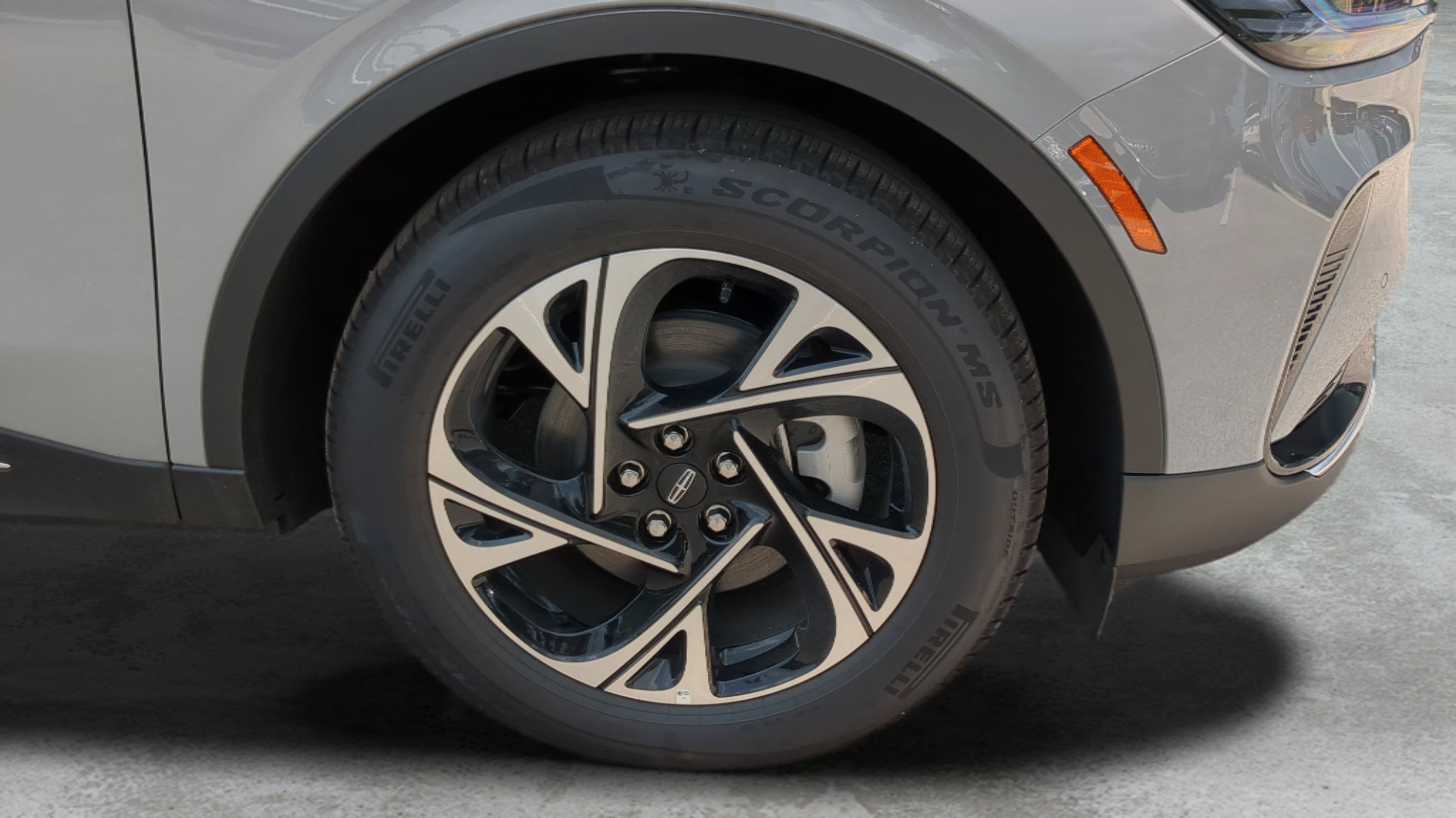2026 Lincoln Nautilus Premiere Hybrid