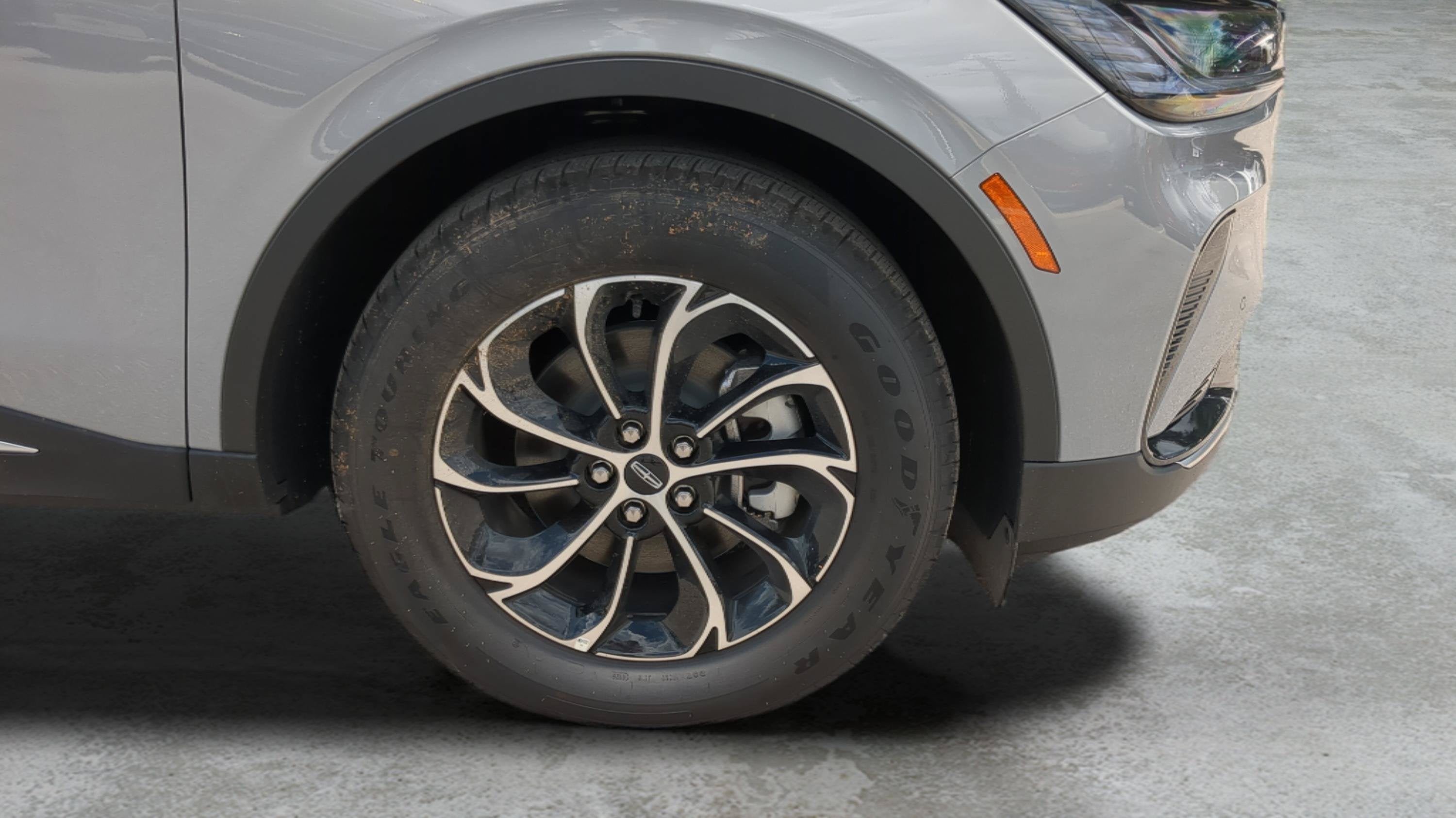 2026 Lincoln Nautilus Premiere Hybrid