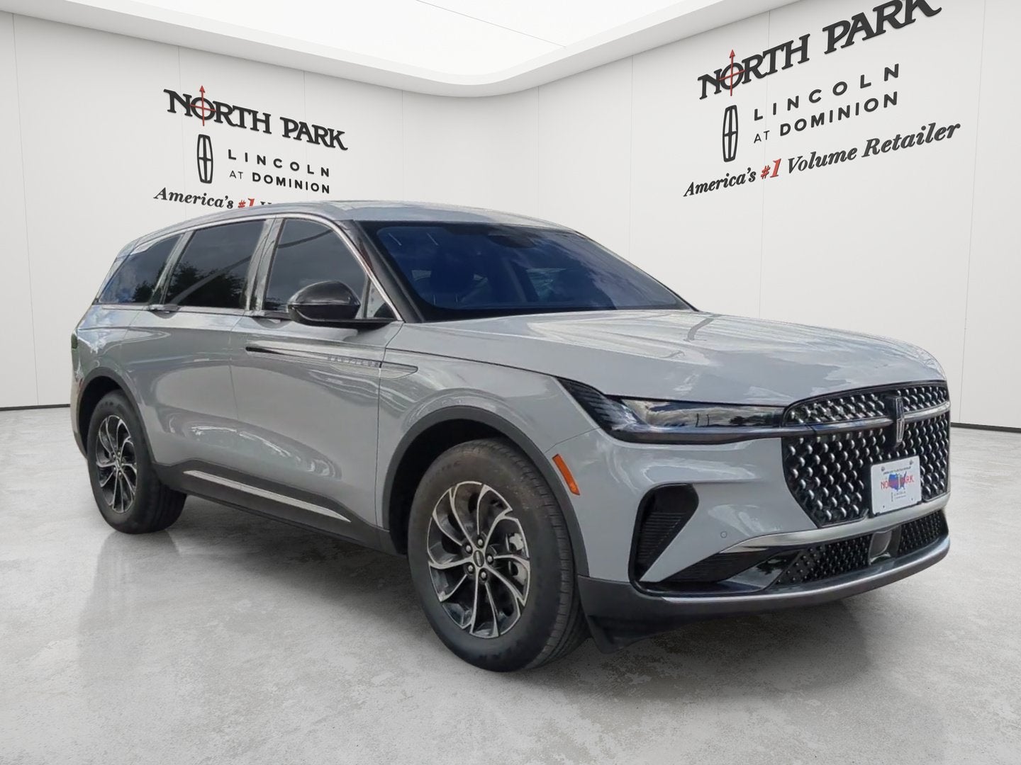 2026 Lincoln Nautilus Premiere Hybrid