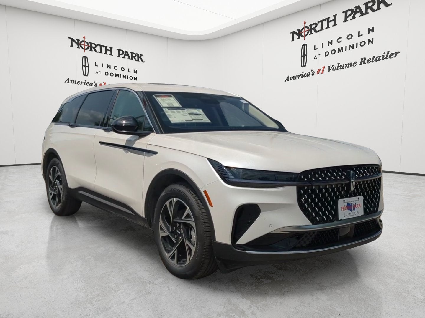 2026 Lincoln Nautilus Premiere Hybrid