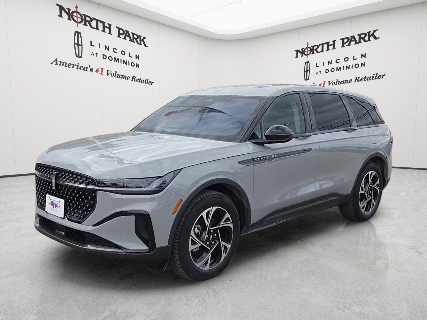 2026 Lincoln Nautilus Premiere Hybrid