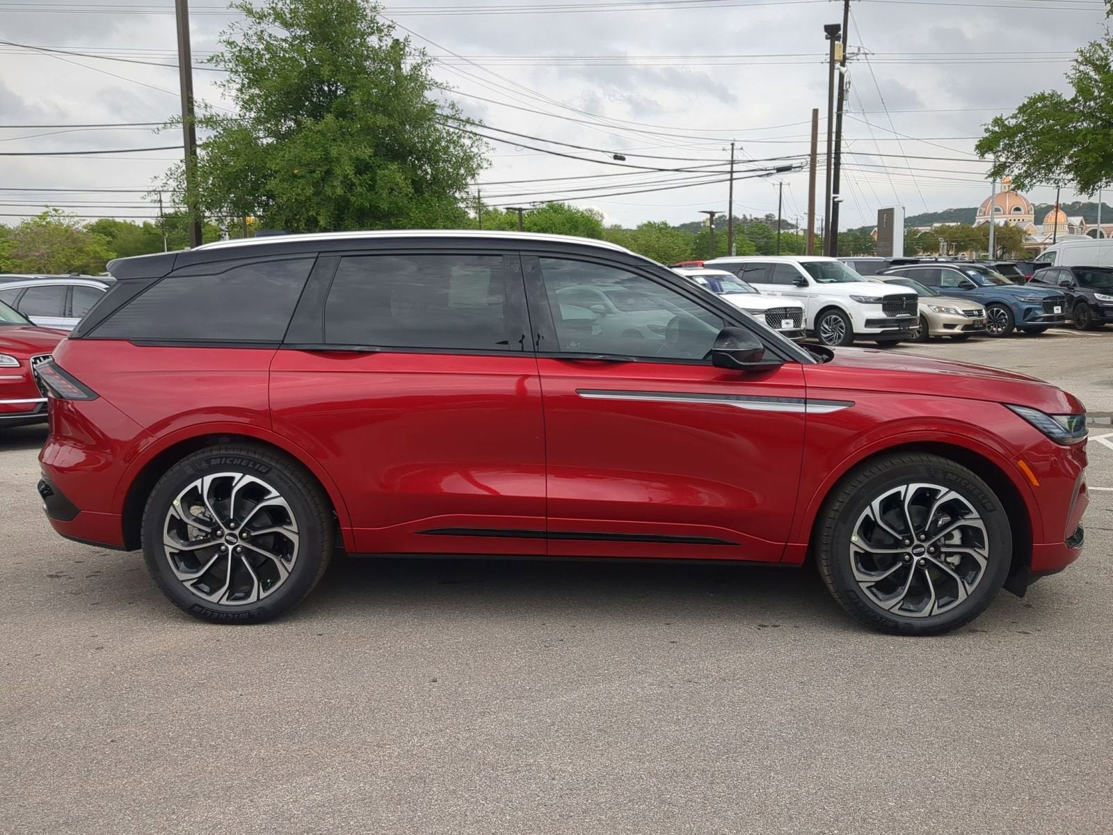 2026 Lincoln Nautilus Reserve Hybrid