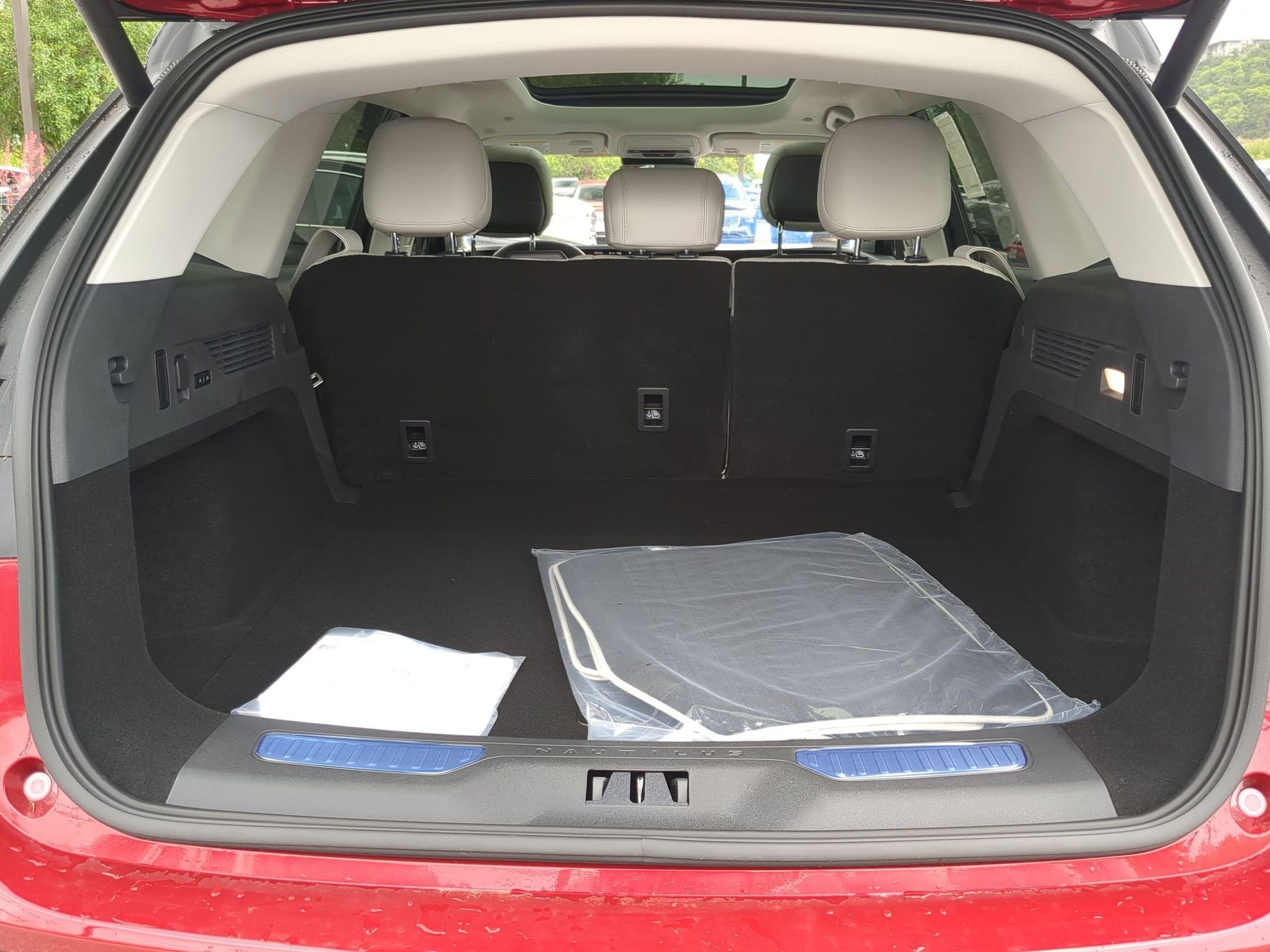 2026 Lincoln Nautilus Reserve Hybrid