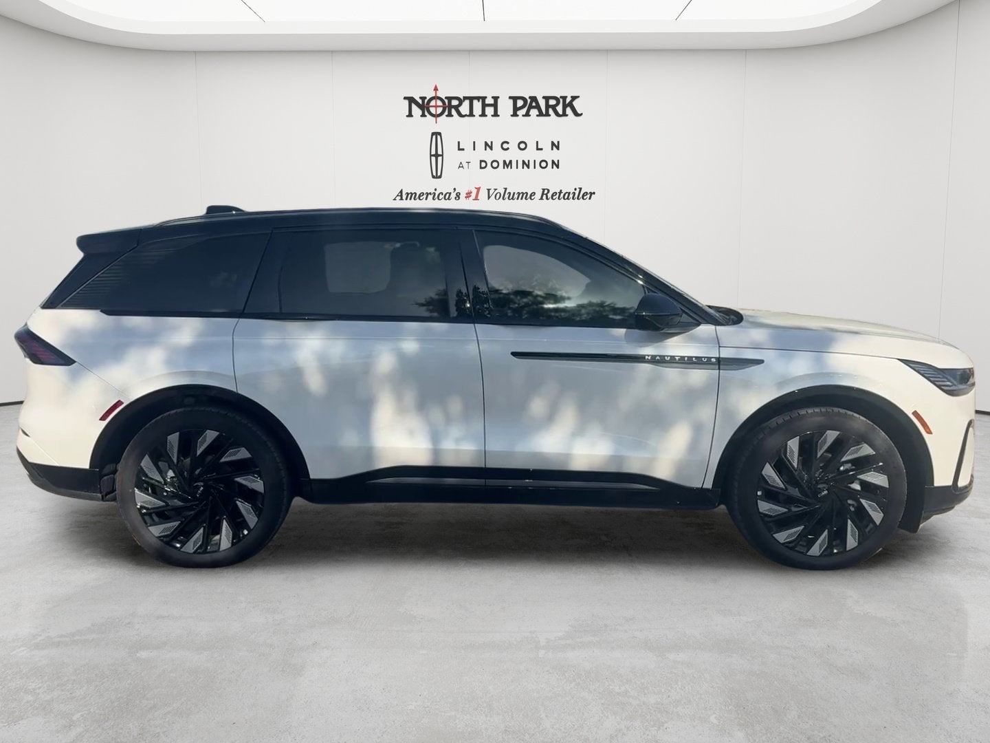2026 Lincoln Nautilus*Custom Flat White Wrap Reserve