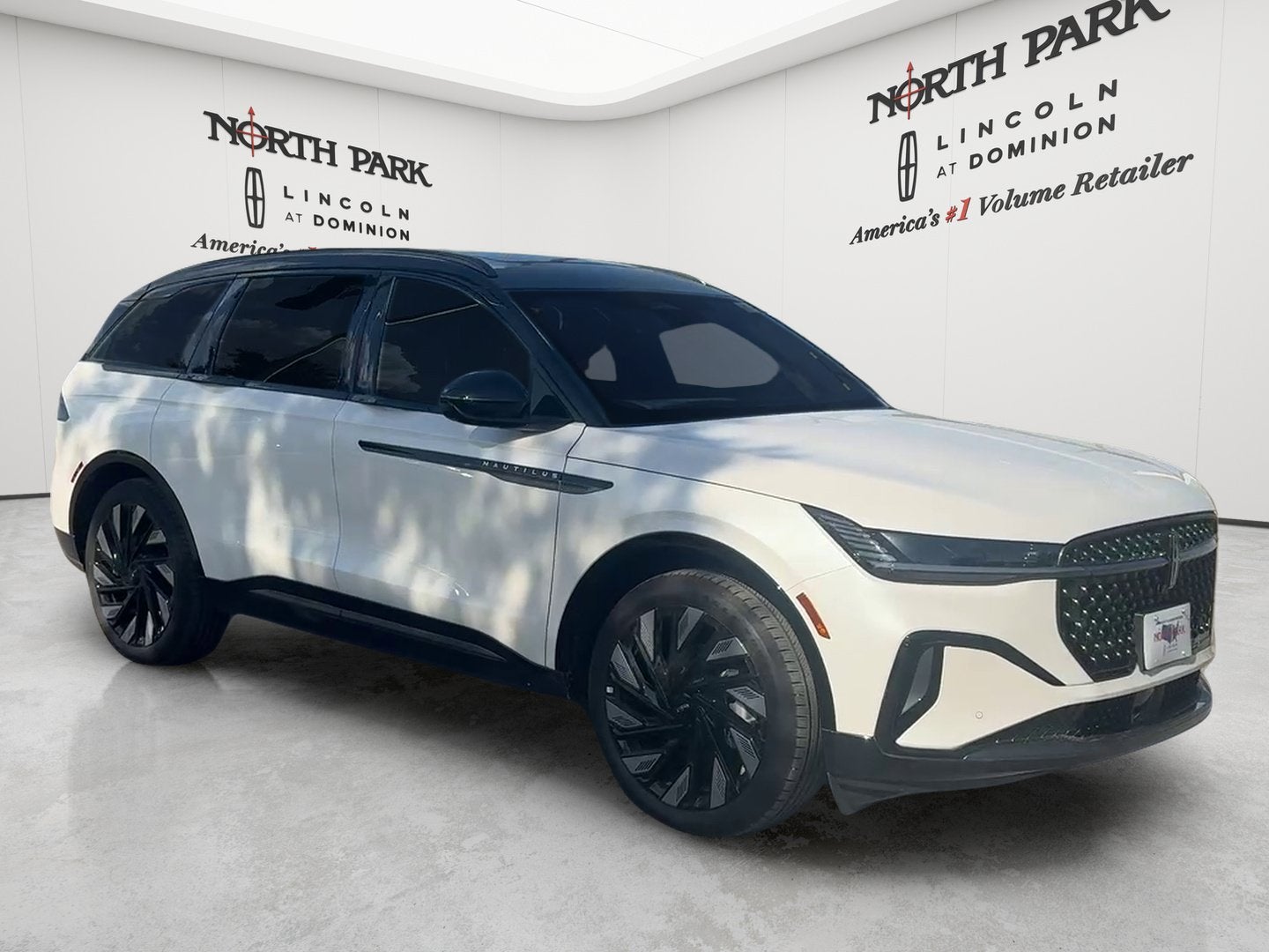2026 Lincoln Nautilus*Custom Flat White Wrap Reserve
