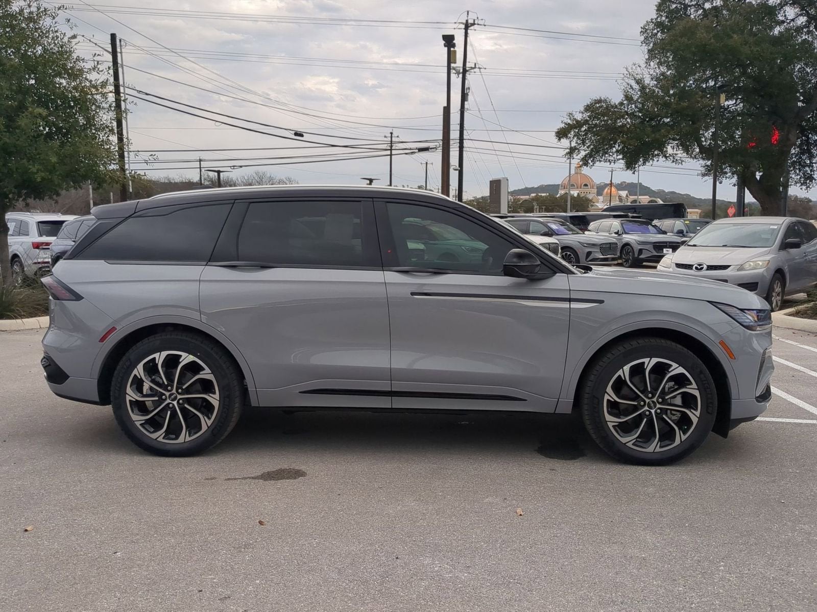 2026 Lincoln Nautilus Reserve Hybrid
