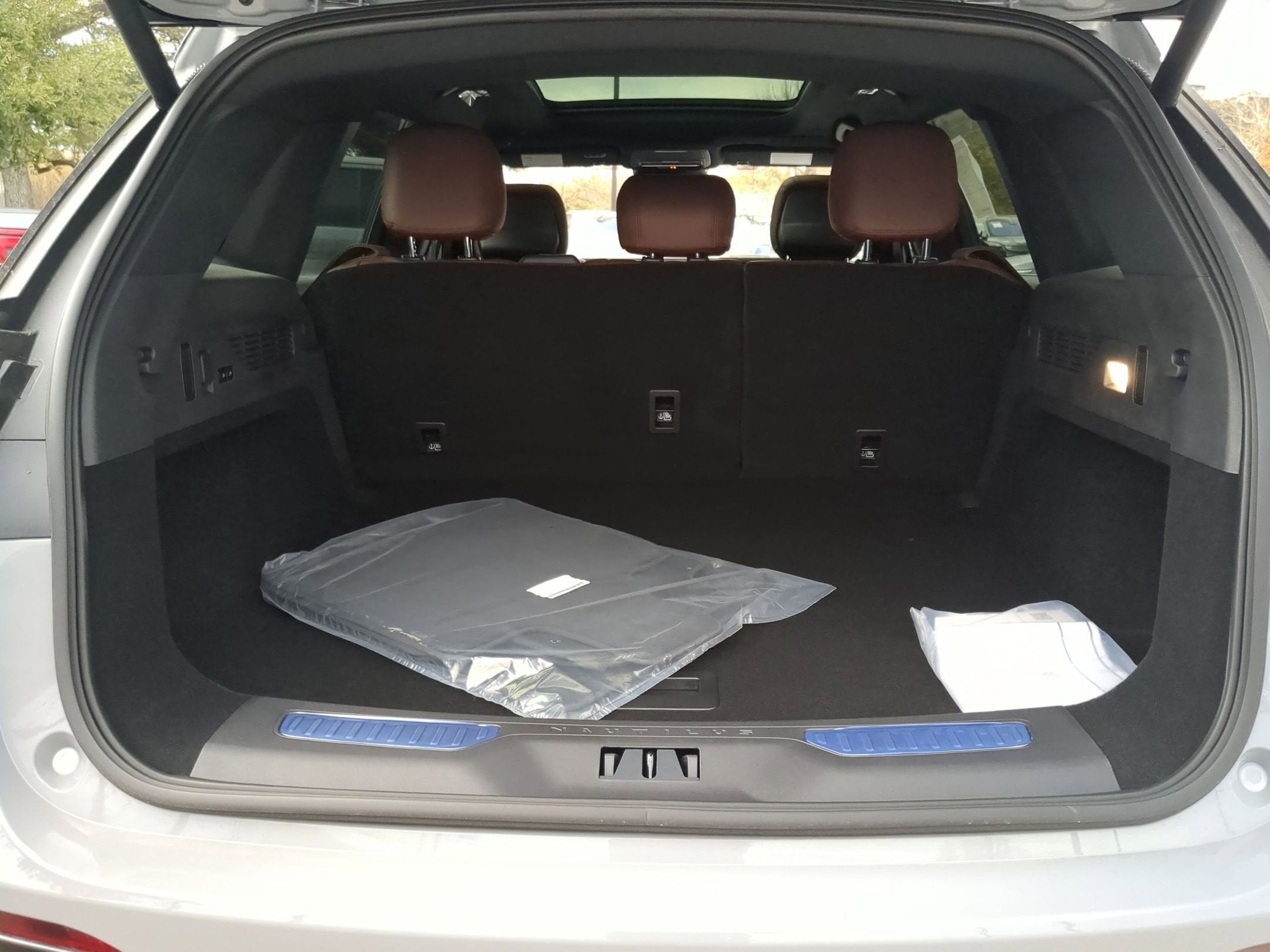 2026 Lincoln Nautilus Reserve Hybrid