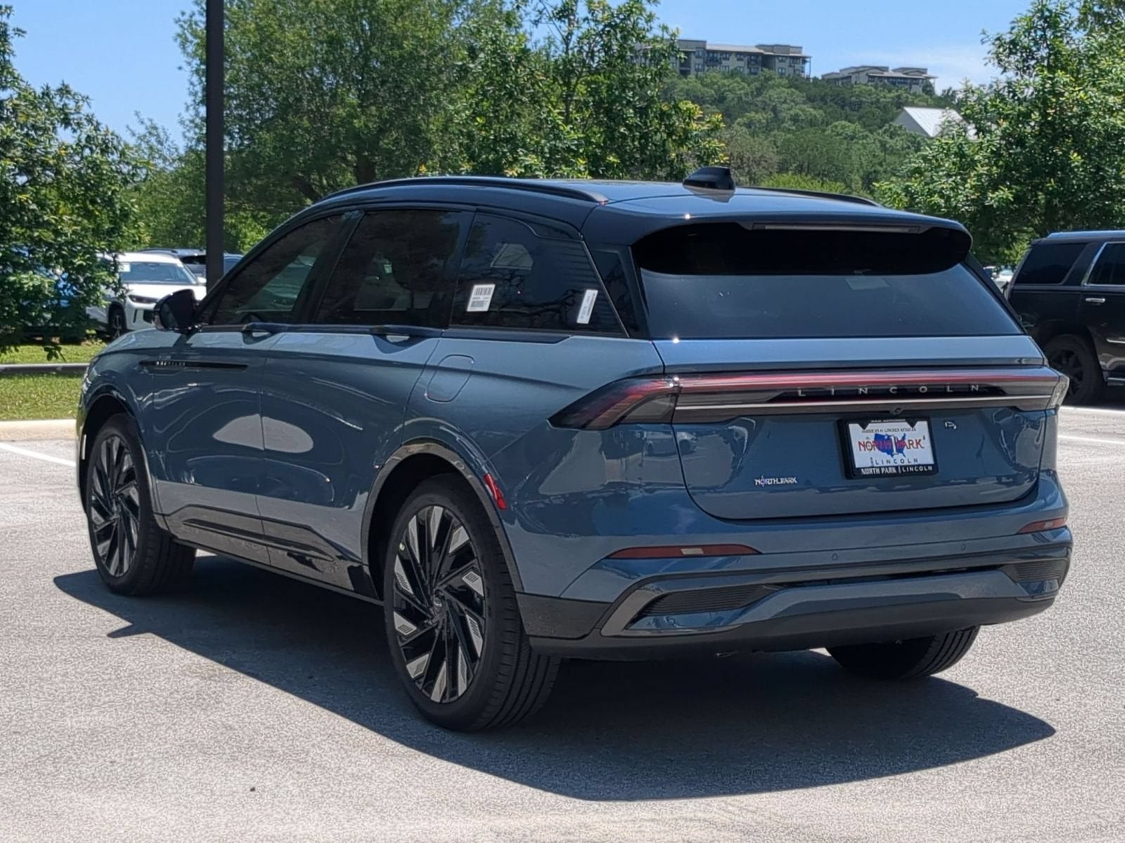 2026 Lincoln Nautilus Reserve Hybrid