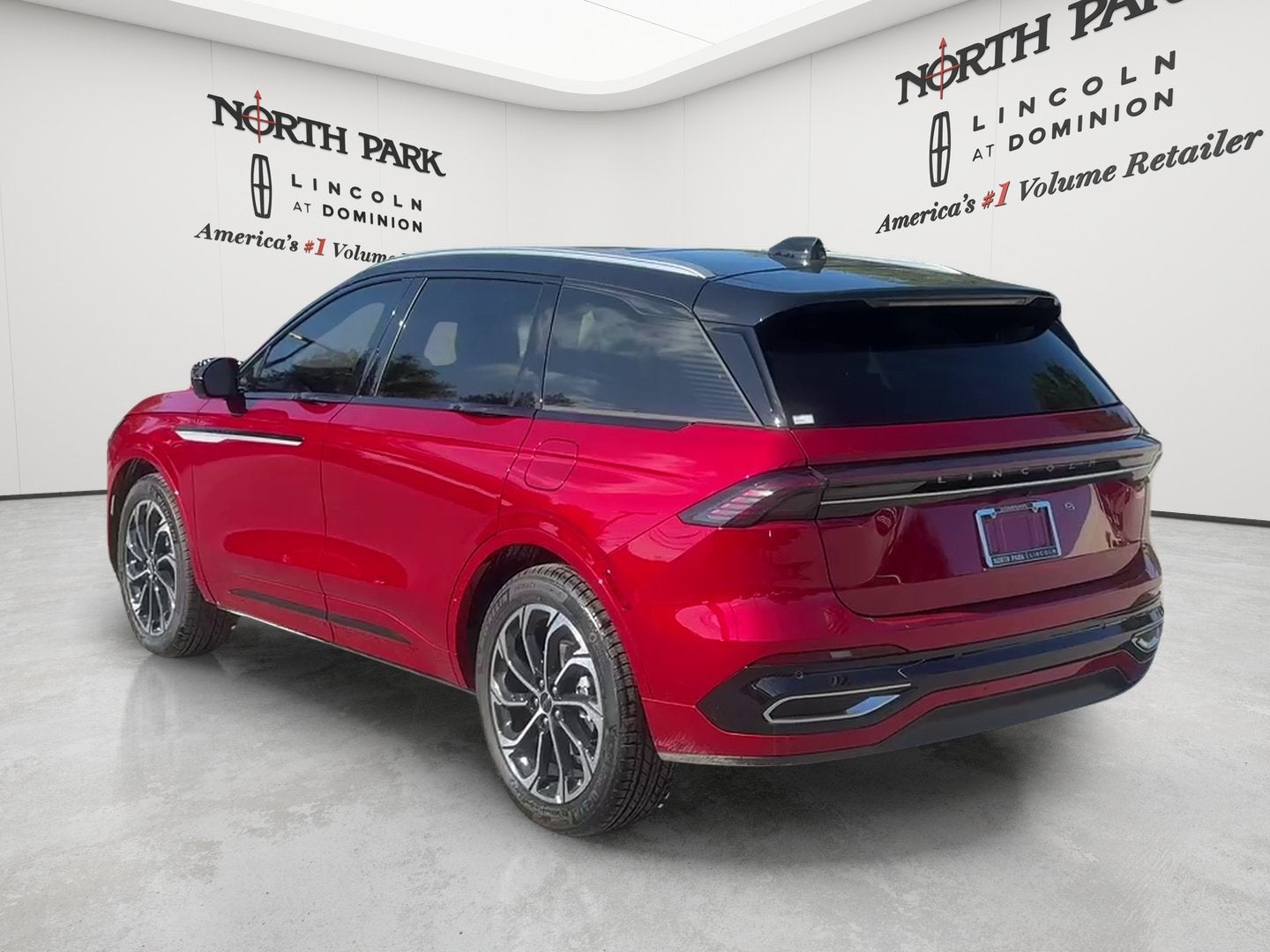 2026 Lincoln Nautilus Reserve Hybrid