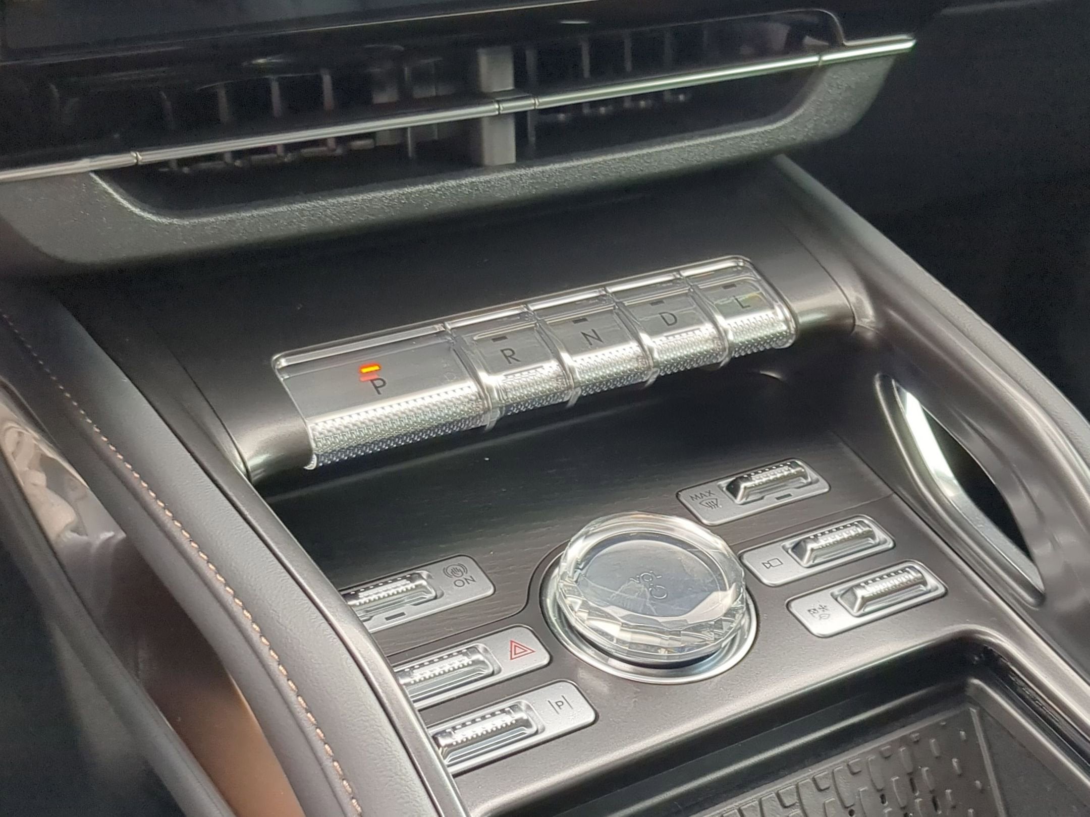 2026 Lincoln Nautilus Reserve Hybrid